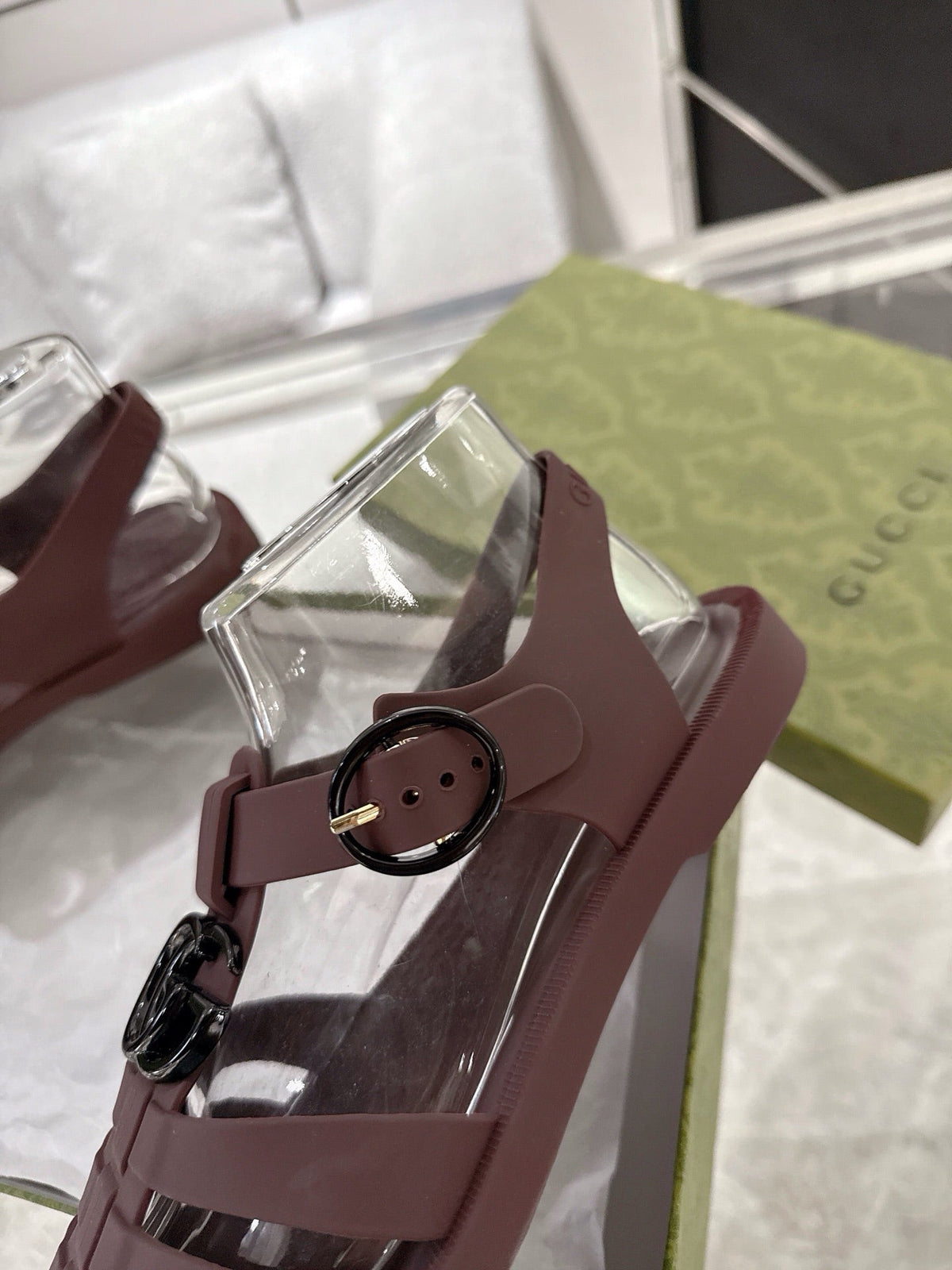 GC 25 Glossy Black Double G Sandal Bordeaux Rubber 292437
