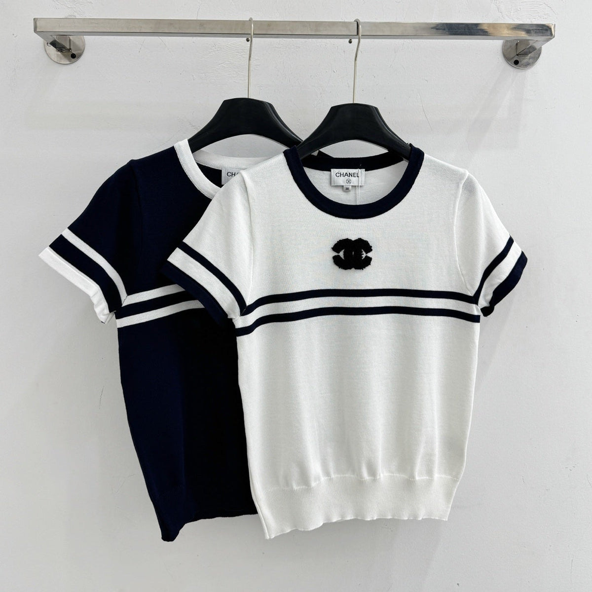 Chanel 2026 Striped Short-Sleeve Knit Top Wool Cashmere 516694