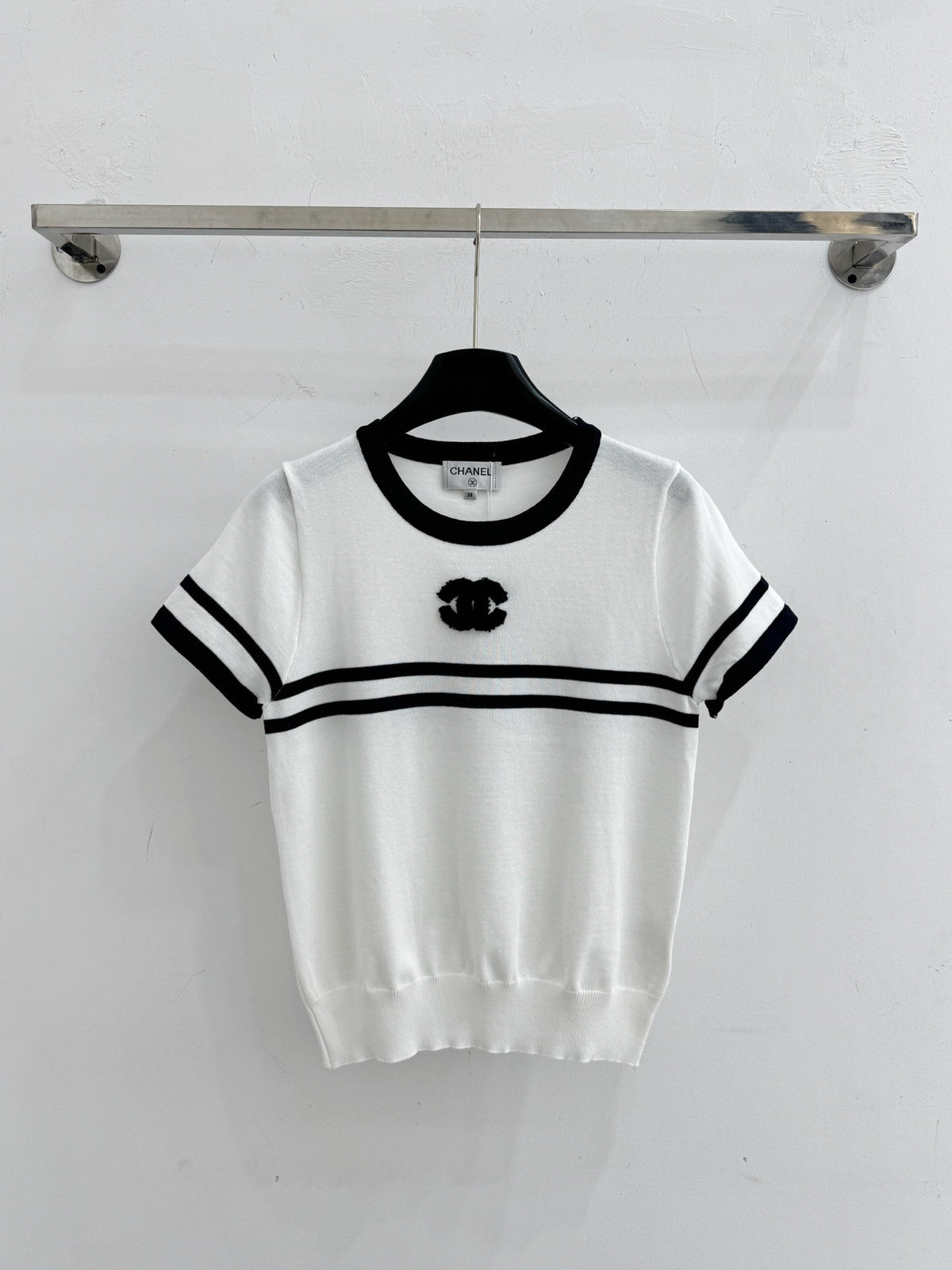 Chanel 2026 Striped Short-Sleeve Knit Top Wool Cashmere 516694
