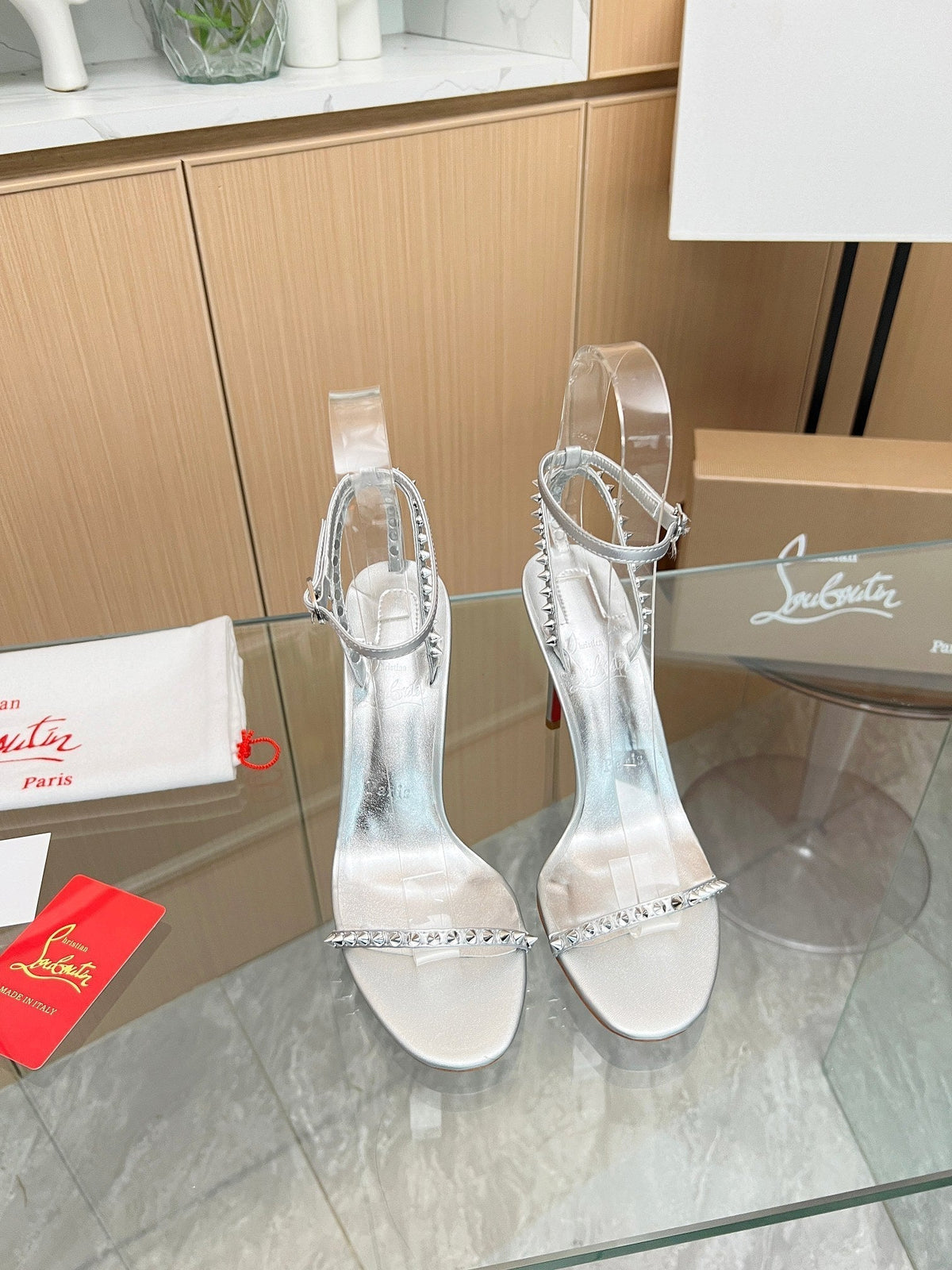 CL So Me 105 mm Strappy Sandal Silver Imported Rivets with Sheepskin 251016