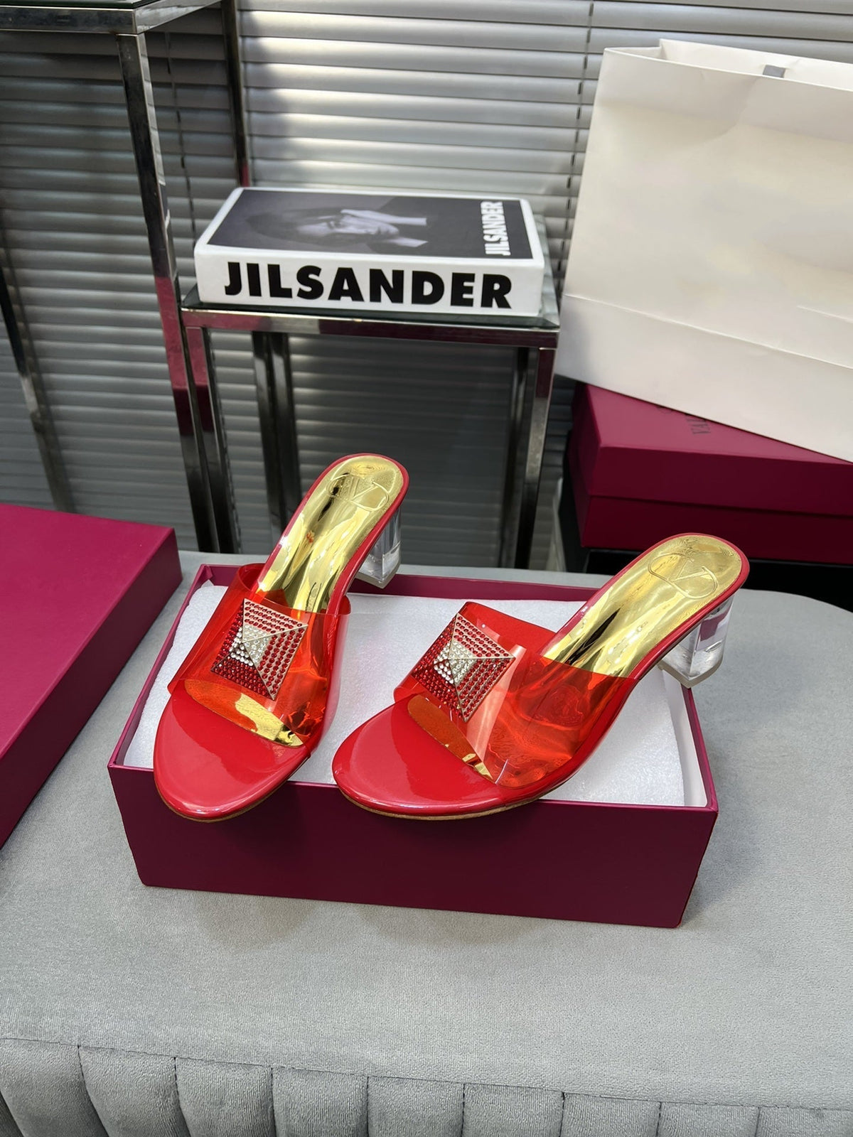Heeled Sandals 6cm with Crystal Square Buckle Gold and Red