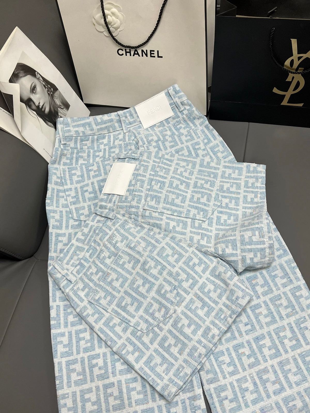 FF 25 Monogram Light Blue Jean