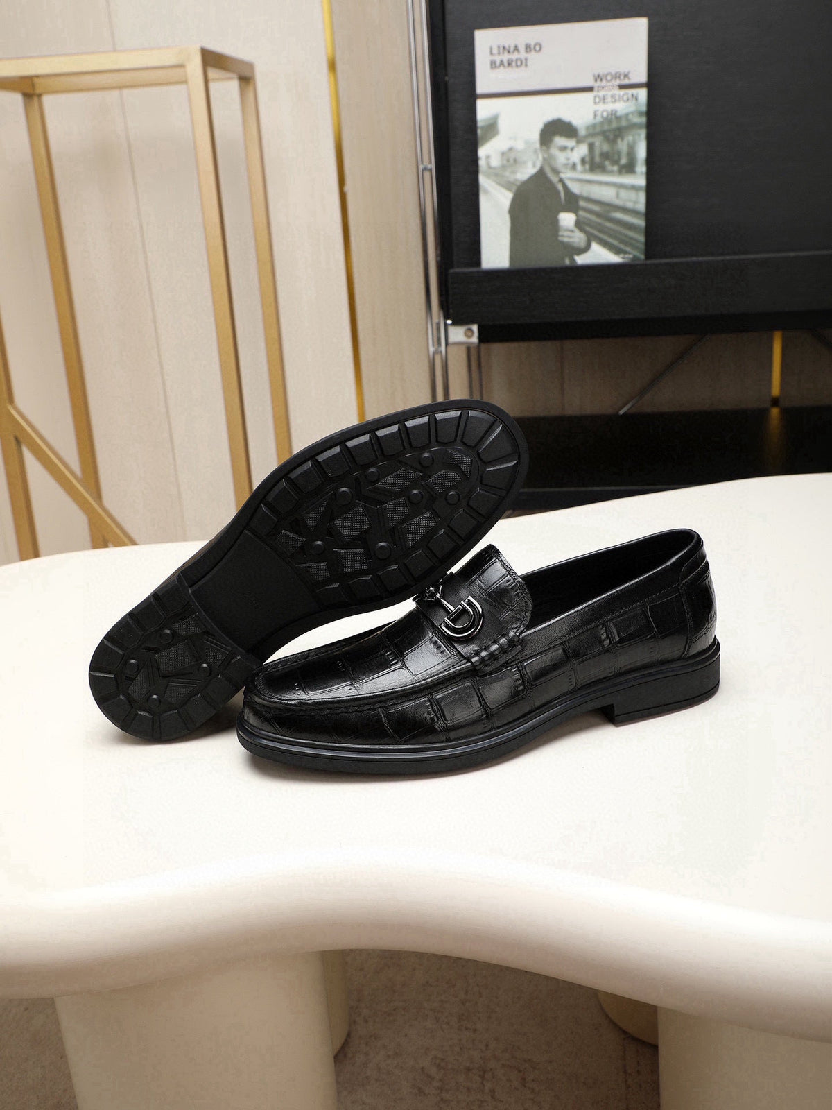 GG Men's Loafer Black Embossed Cowhide 525165
