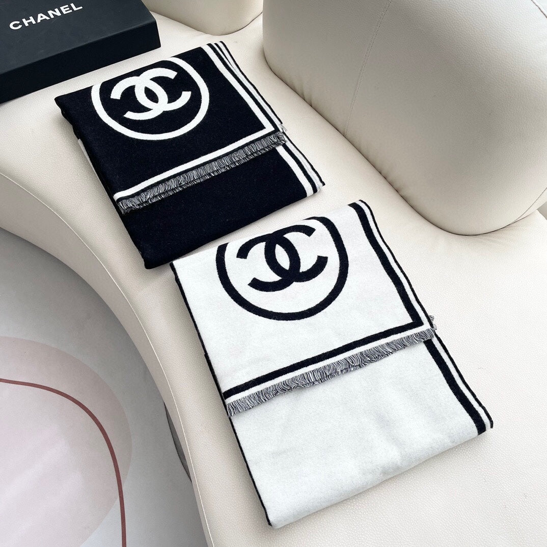 CC Scarf 195 CM White Mix Black Cashmere And Wool 418442