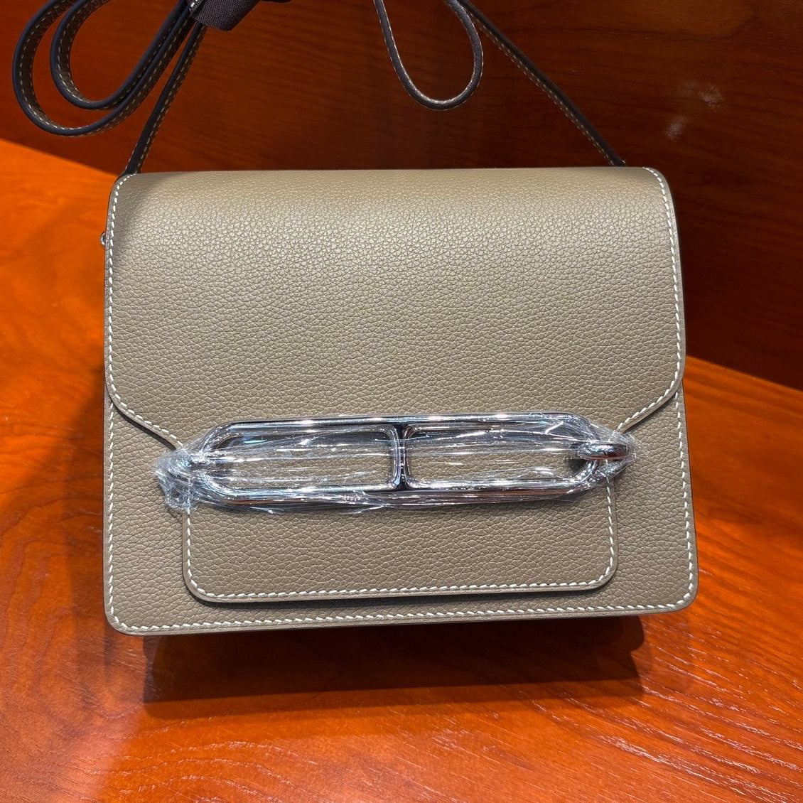 High-end Hermes 2026 Mini Roulis 18cm Evercolor Leather