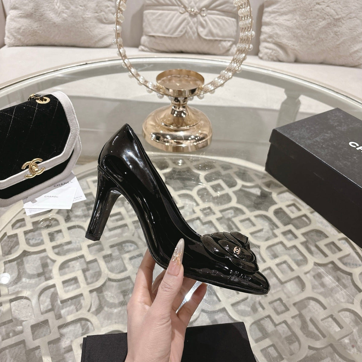CC 26s High Heels Pump 85 Beige Black Patent Leather 627006