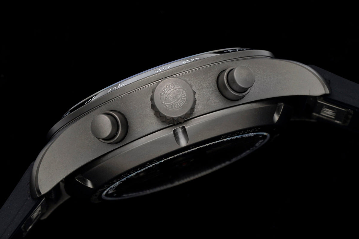 IWC Pilot 41mm Black Dial Silver Metallic Case Rubber Strap
