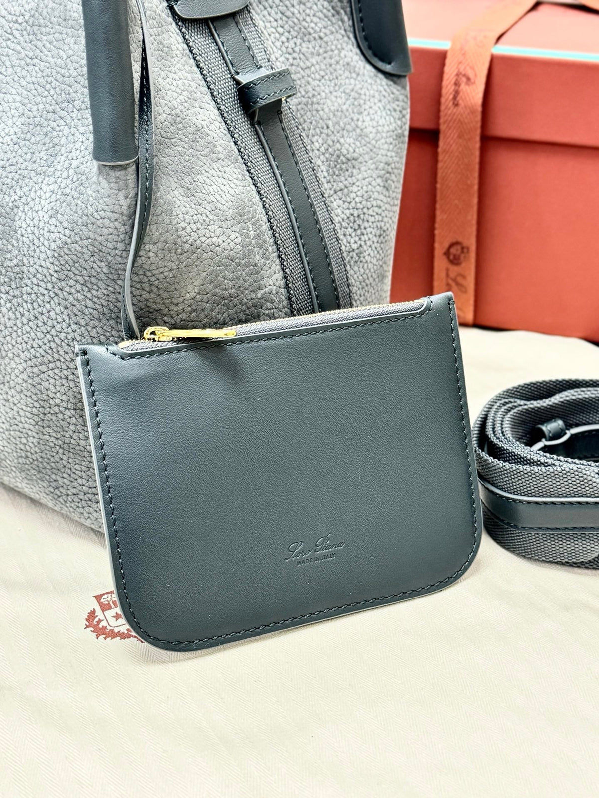 LP 2026 Bale Bucket Bag 21cm Blue-green Cowhide