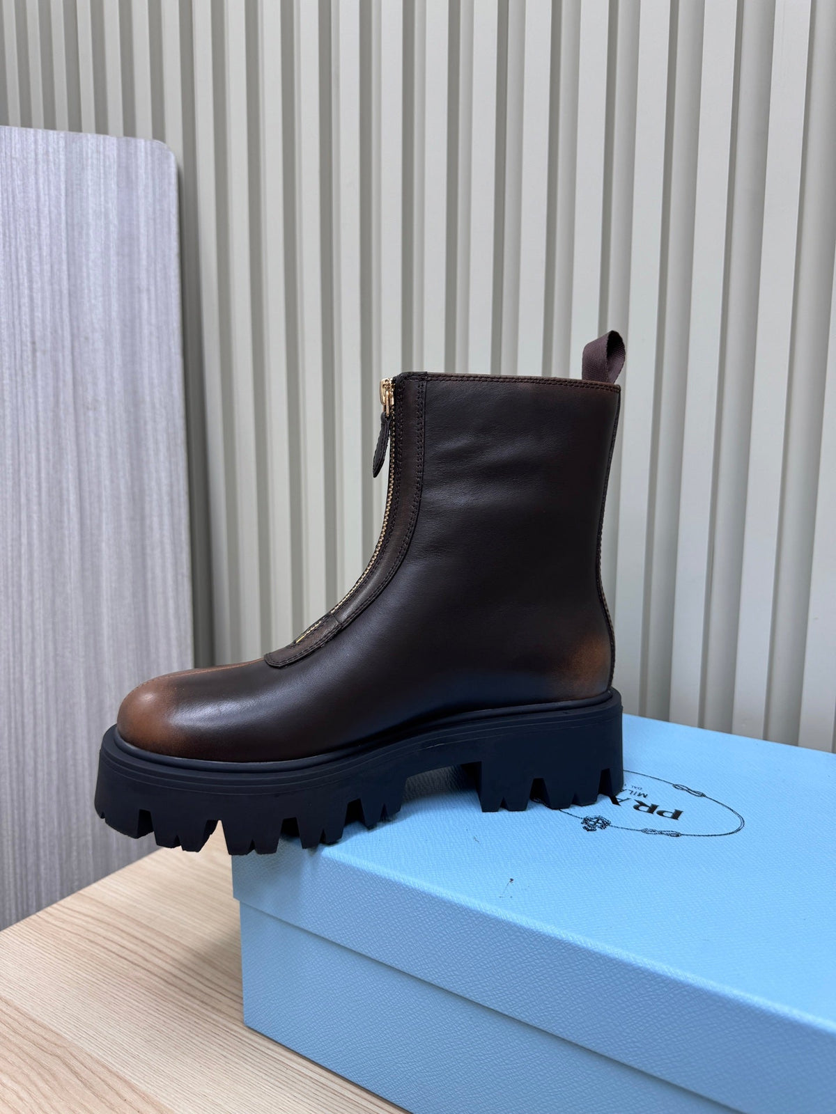 PRA Martin boots dark chocolate brown sheepskin 443648
