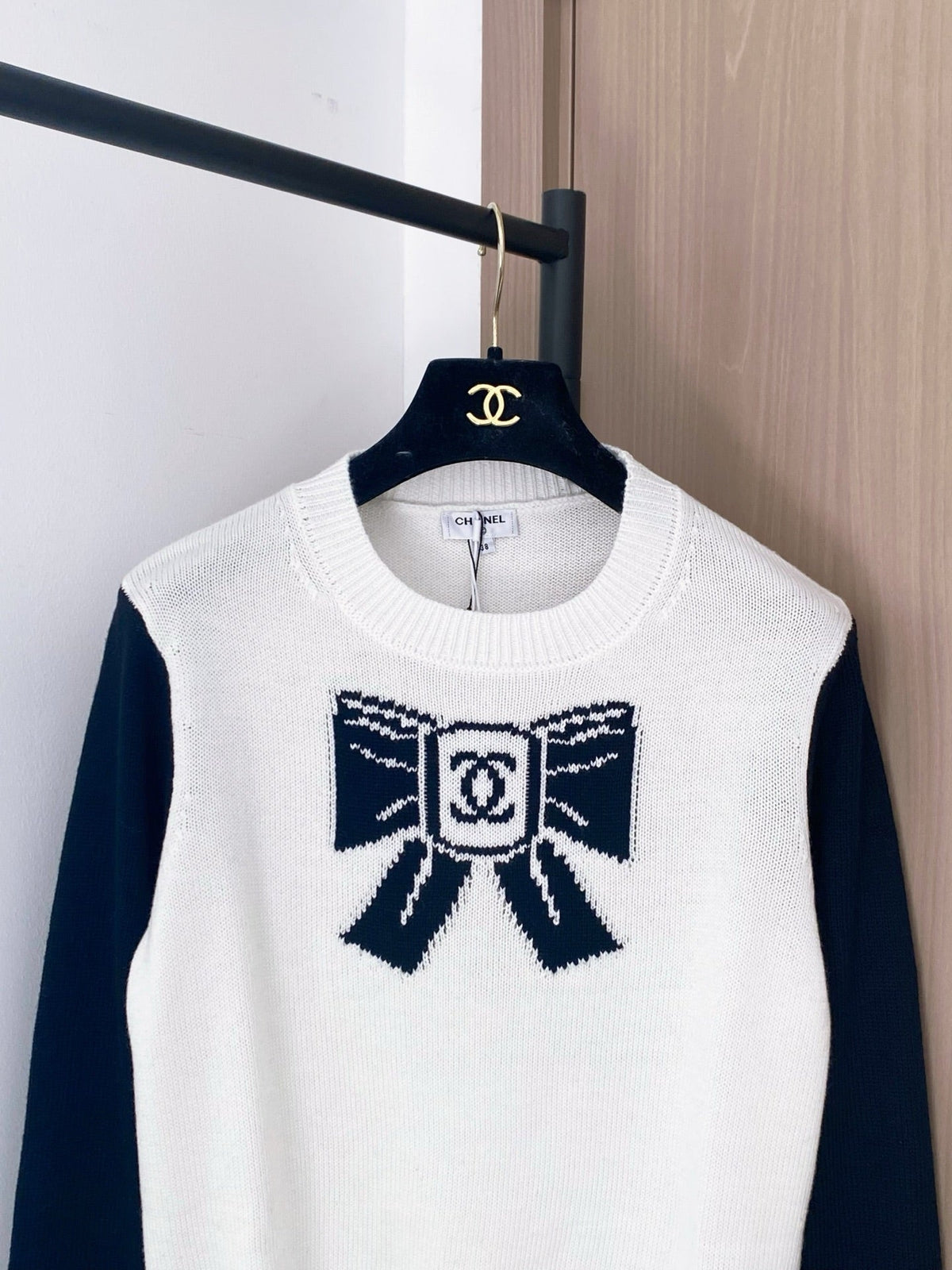 Chanel 2025 Bow Sweater White mix Blue Wool 99230