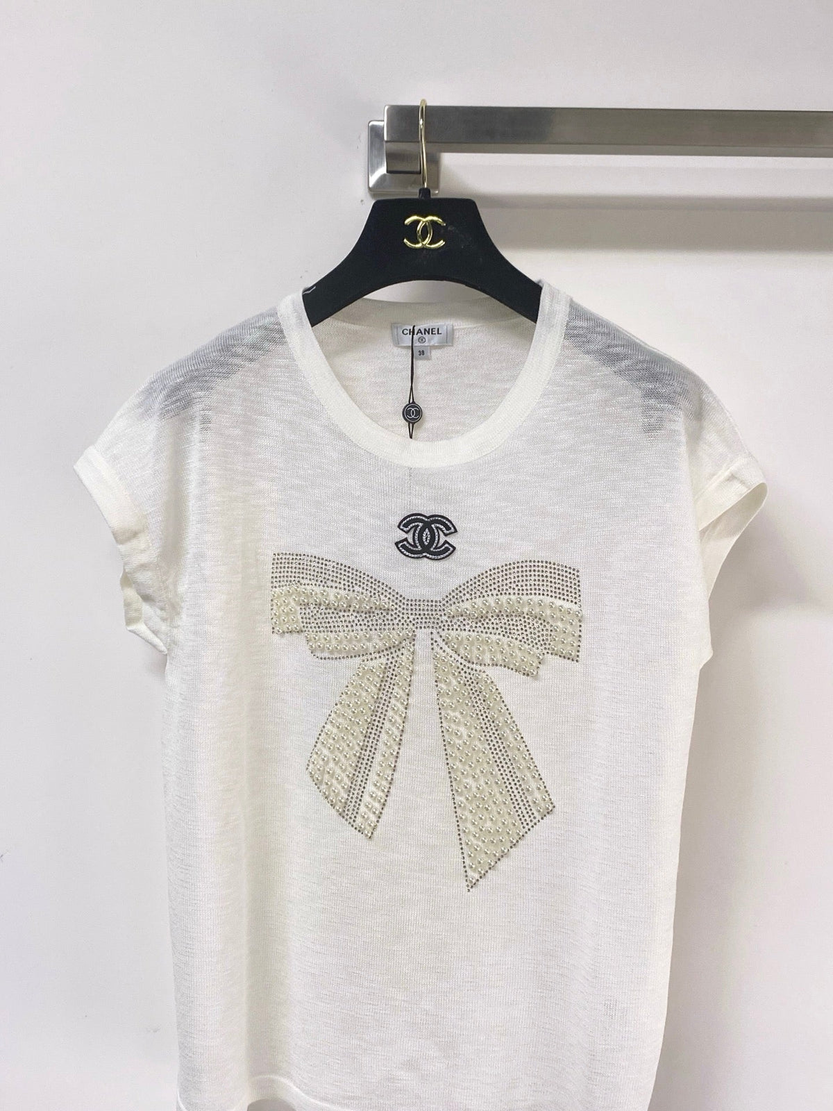 Chanel 2026 Short-Sleeve Shirt Bow Graphic Acrylic 375054