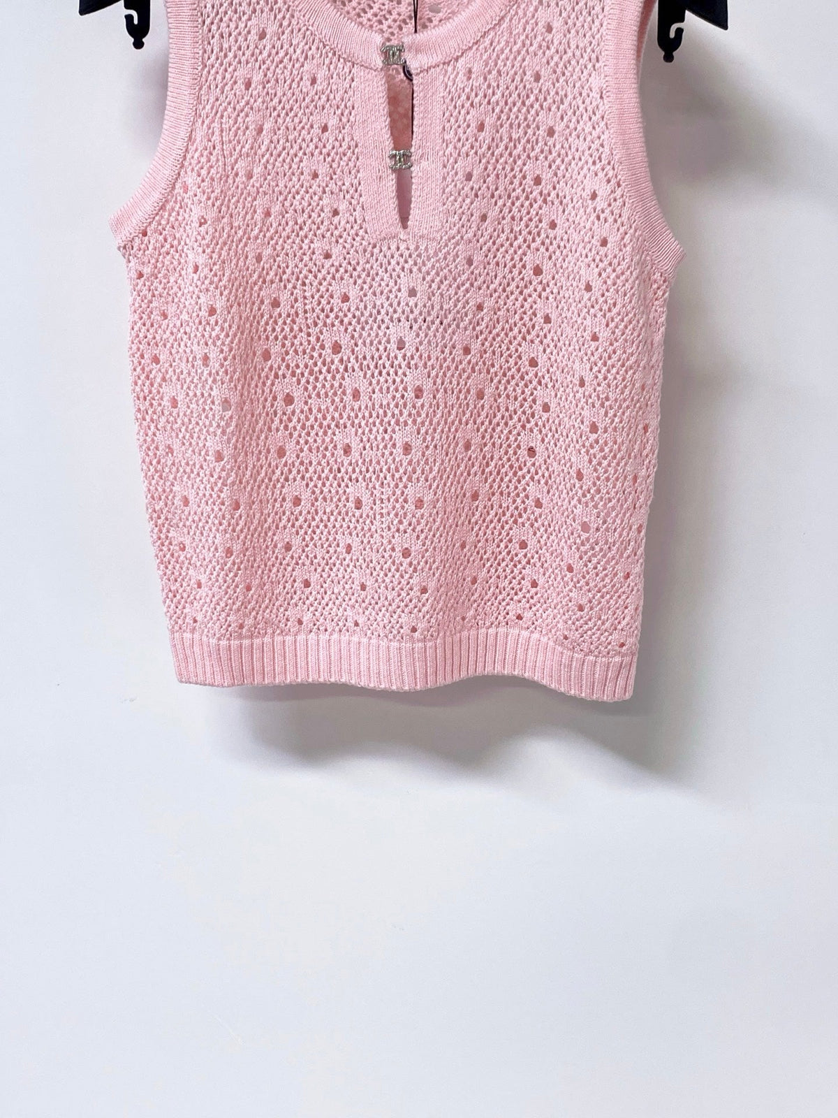 Chanel 2026 Sleeveless Crochet Knit Vest Logo Buttons 449832