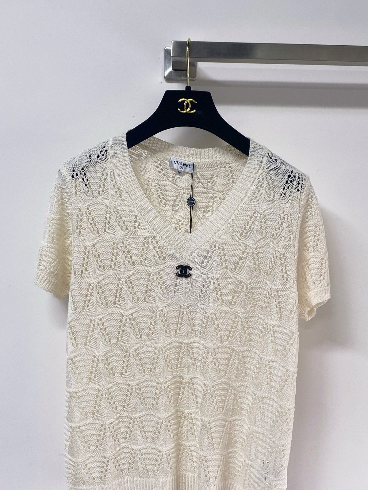 Chanel 2026 V-Neck Short-Sleeved Shirt Laine Wool 463520
