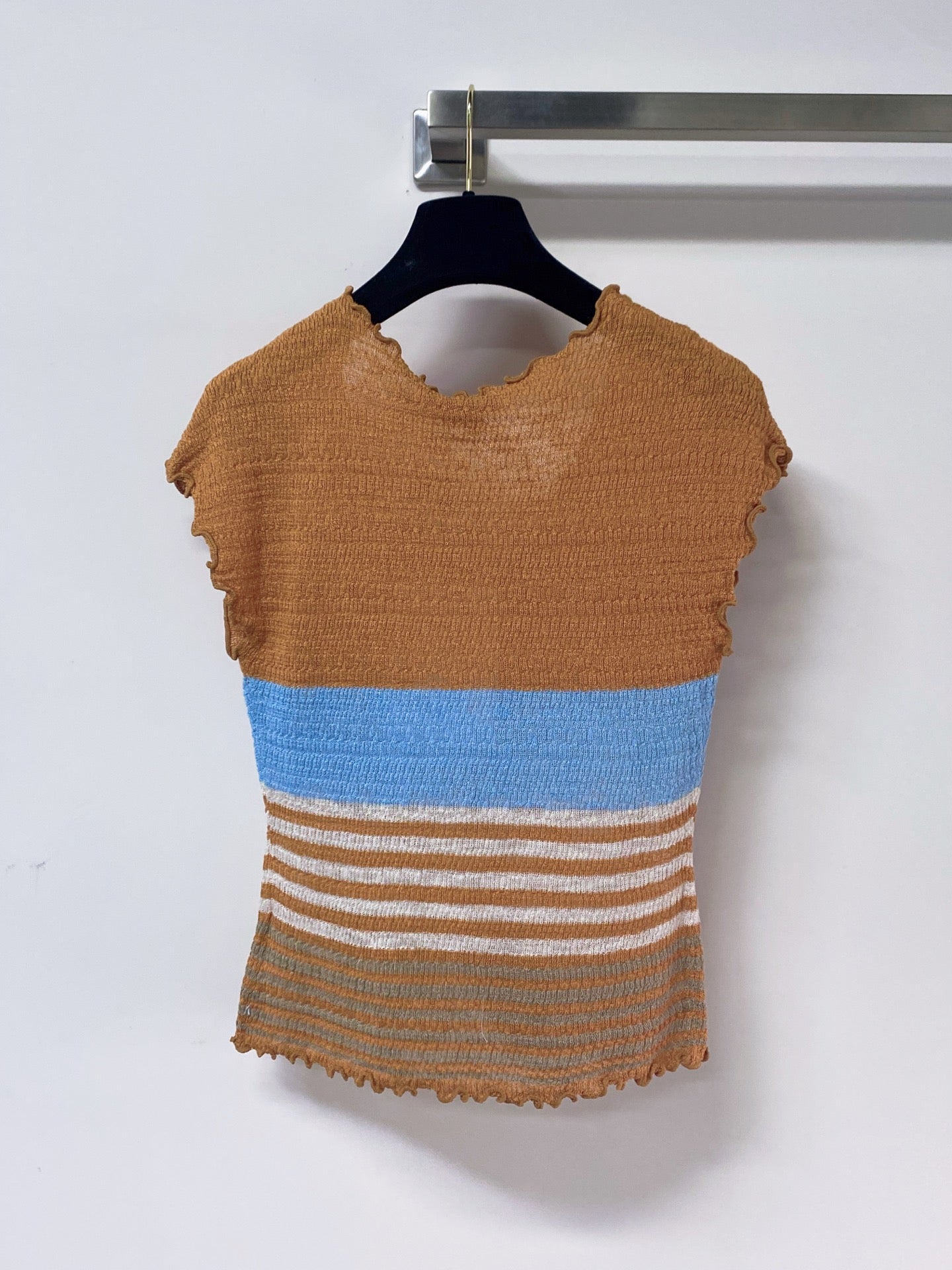 Chanel 2026 Knitted Short-Sleeved Top Flax Lelin 471725