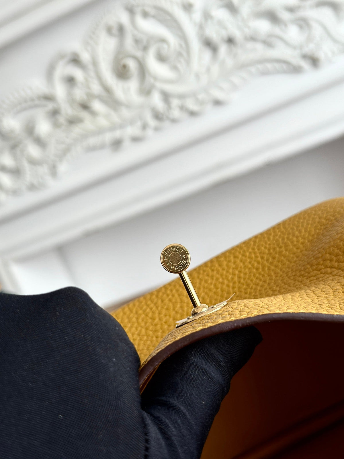 High-end Hermes 2026 Lindy Bag 19cm Togo Leather 4