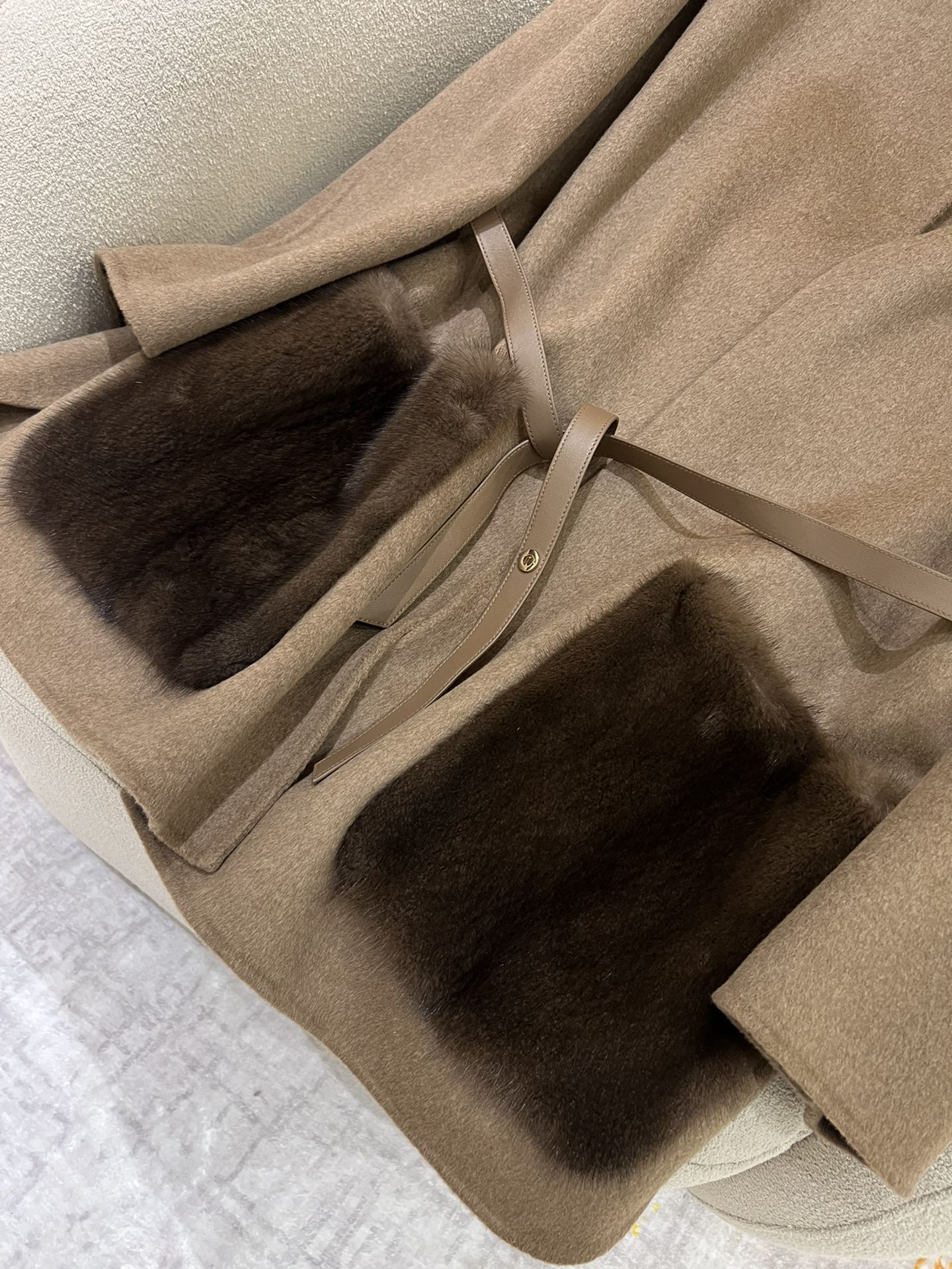 LP 25 Crew Neck Coat Brown Cashmere Fur 303967