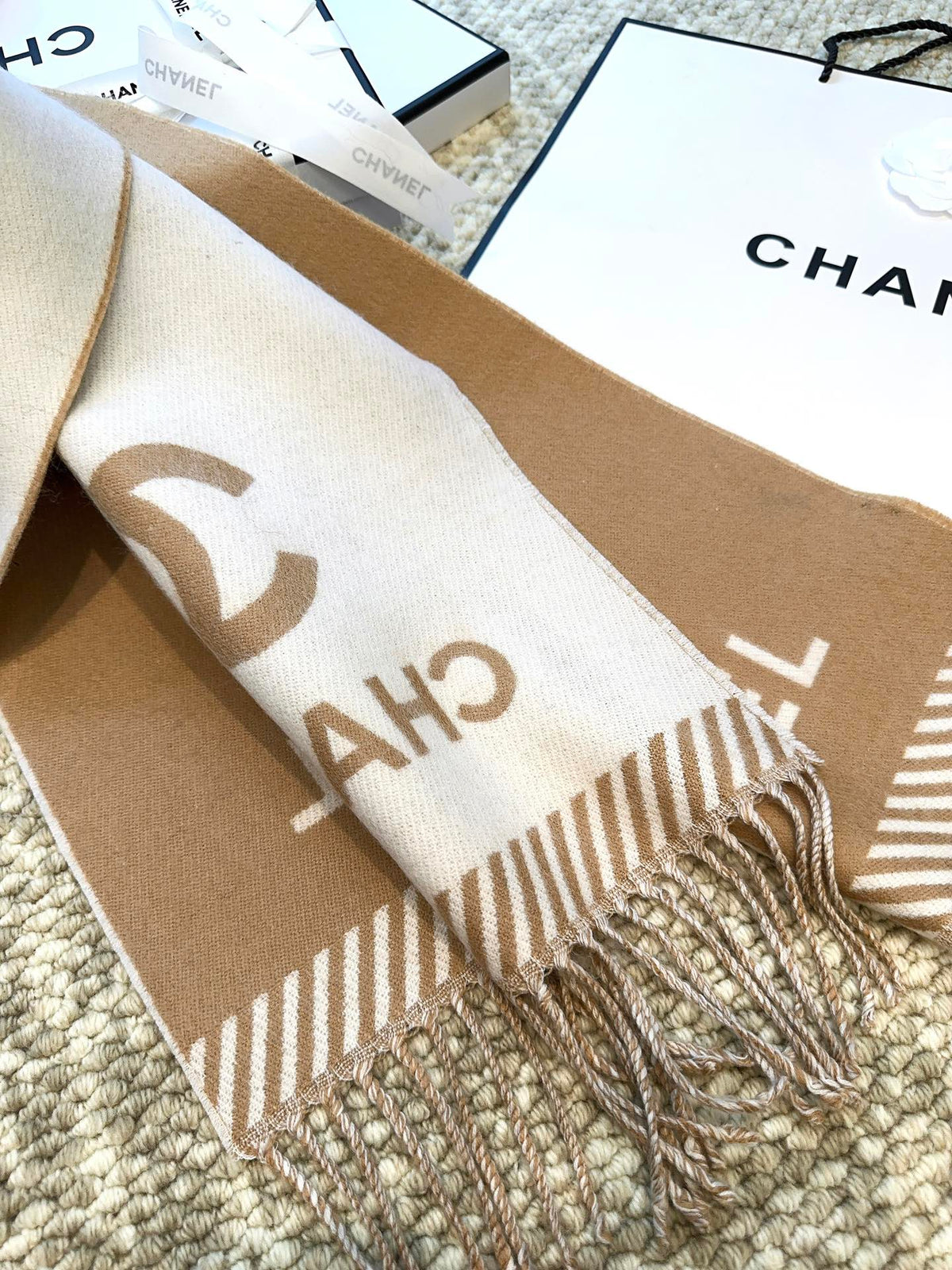 CC Scarf 184 CM In Light Brown Mix White Wool Jacquard 424861