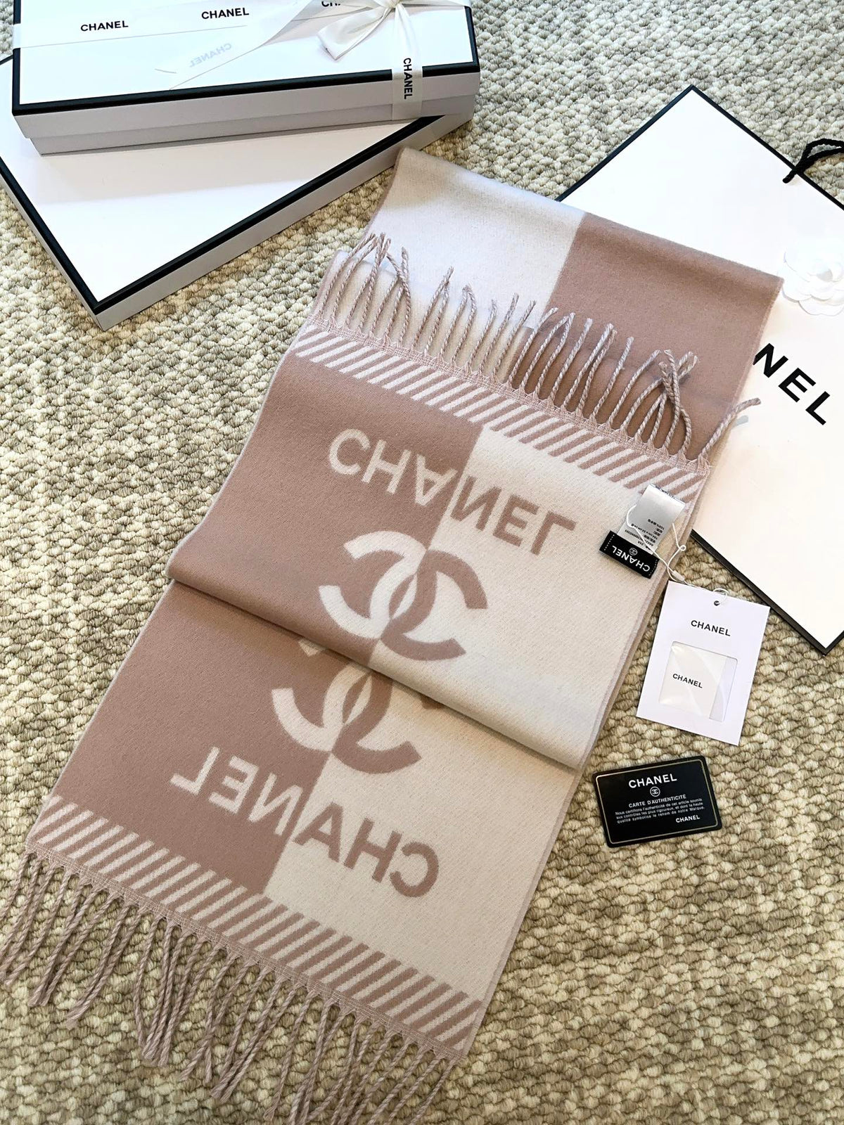 CC Scarf 184 CM In Milky Brown Mix White Wool Jacquard 424859