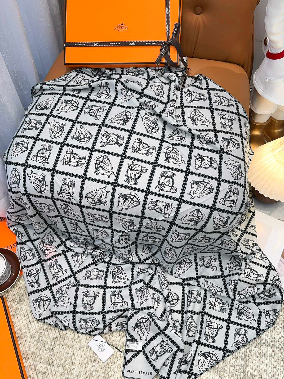 SCARF 135 CM BLACK MIX WHITE 393118