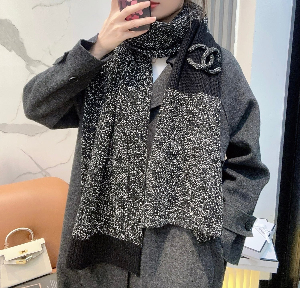 CC 25 Classic Scarf 175cm Black Wool 971060