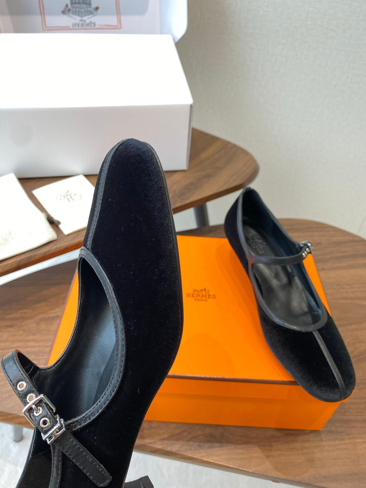 HM  25s Mary Jane 40mm Black Velvet 422567