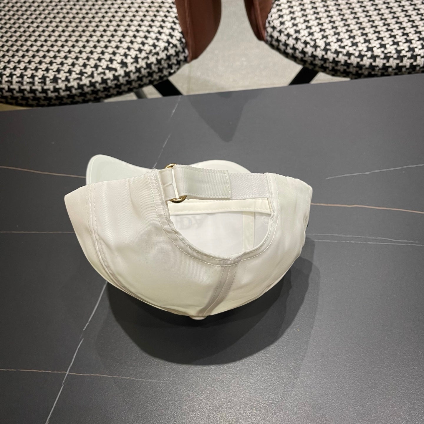 Prada Logo Cotton Hat 213504
