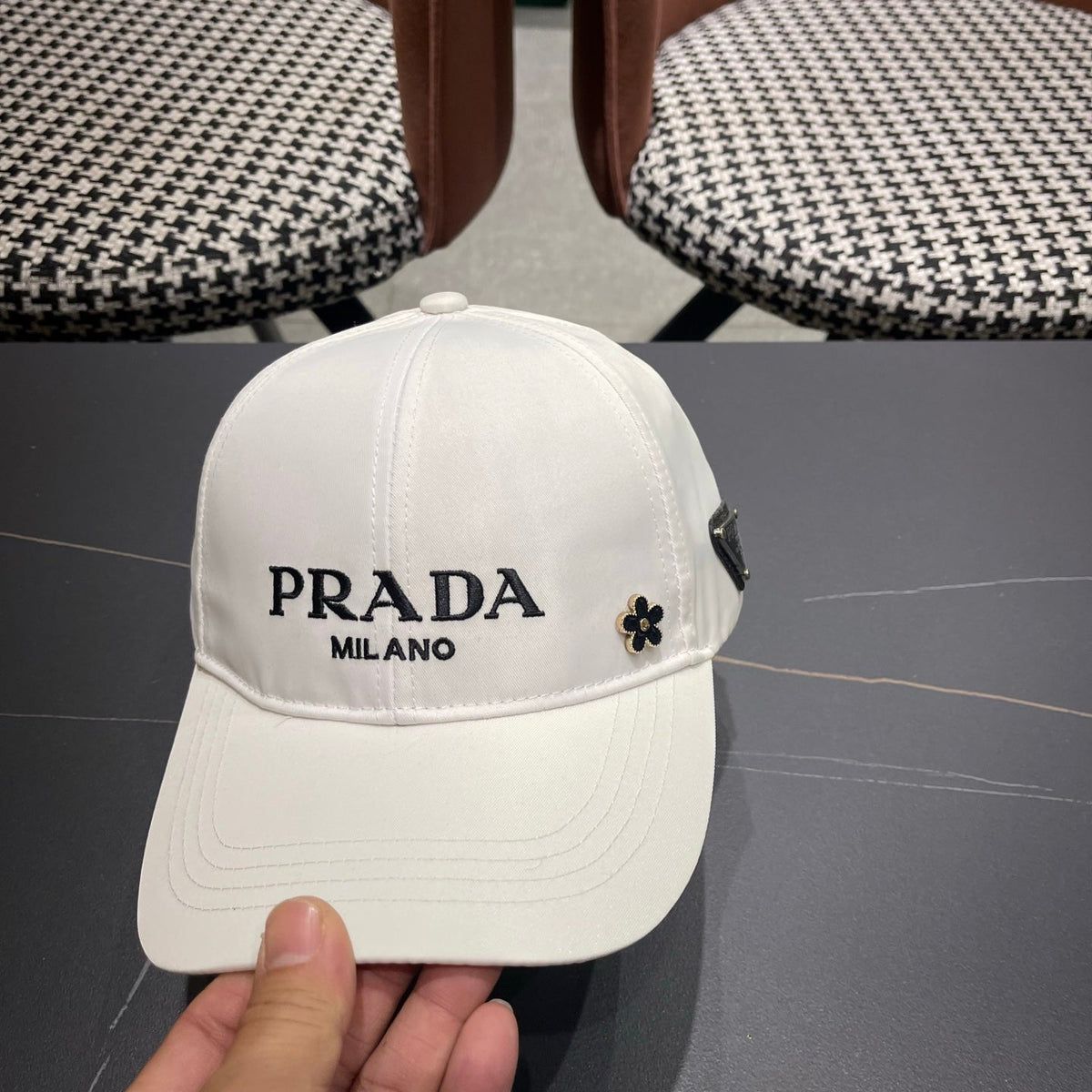 Prada Logo Cotton Hat 213504