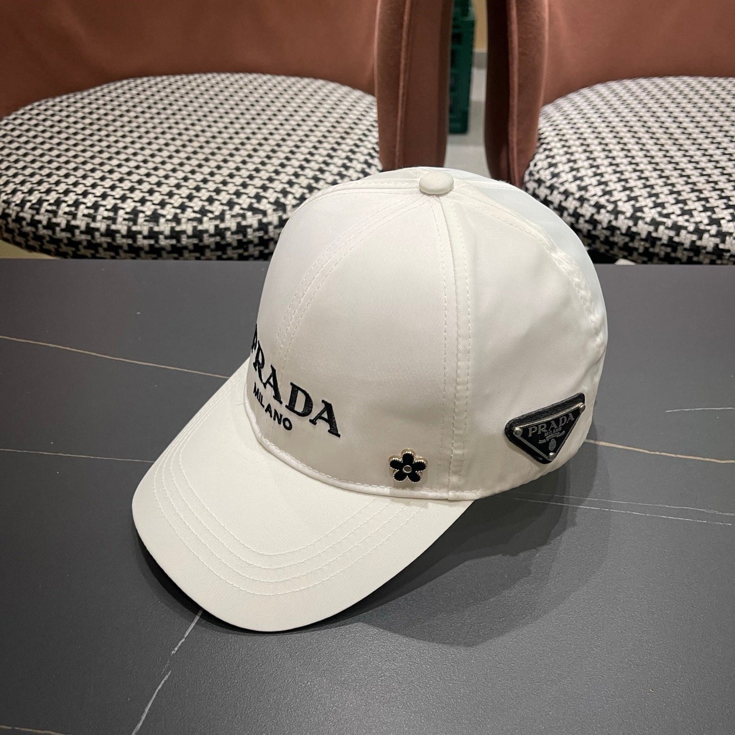 Prada Logo Cotton Hat 213504