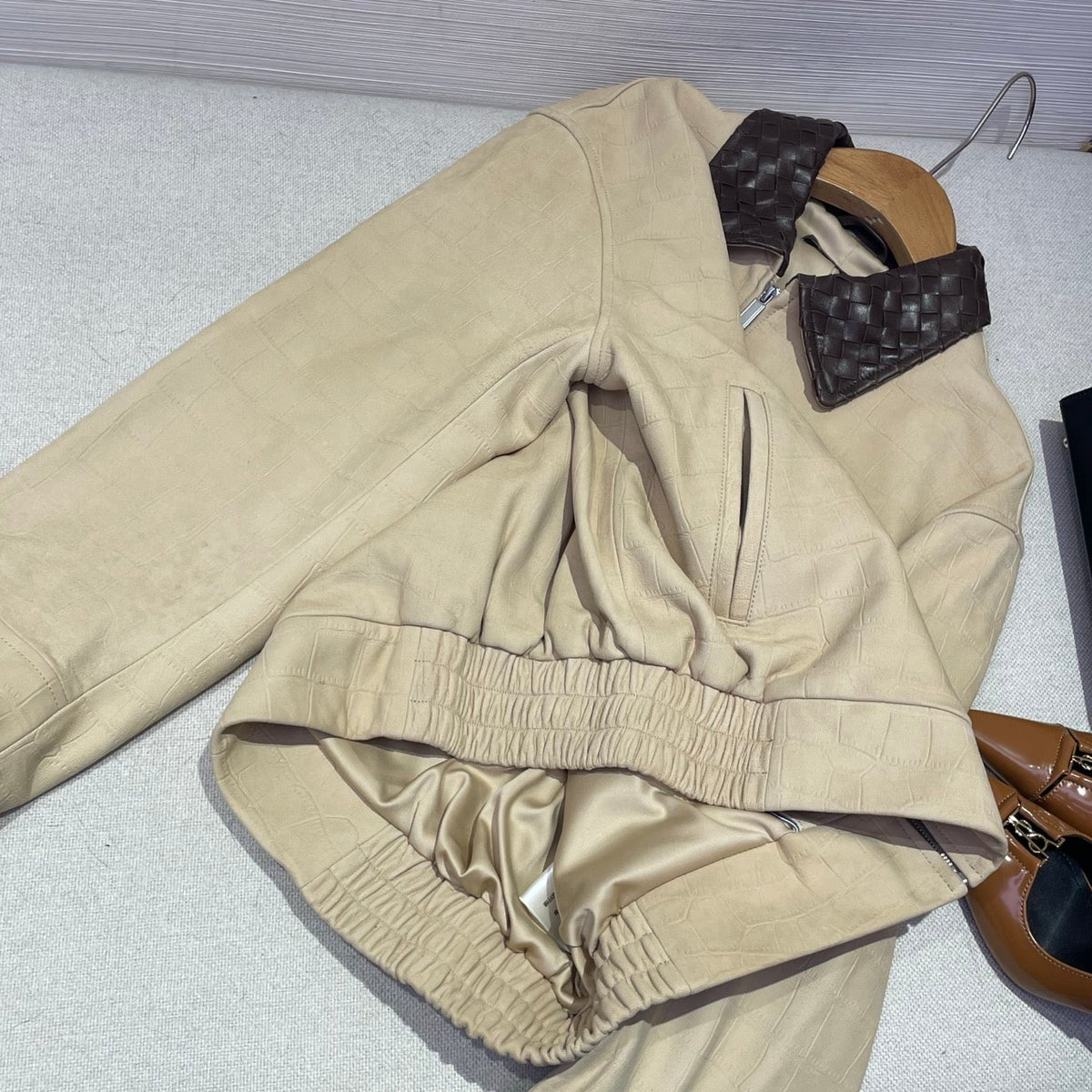 Bottega Veneta 2026 Crocodile Embossed Jacket Light Beige Leather 425329