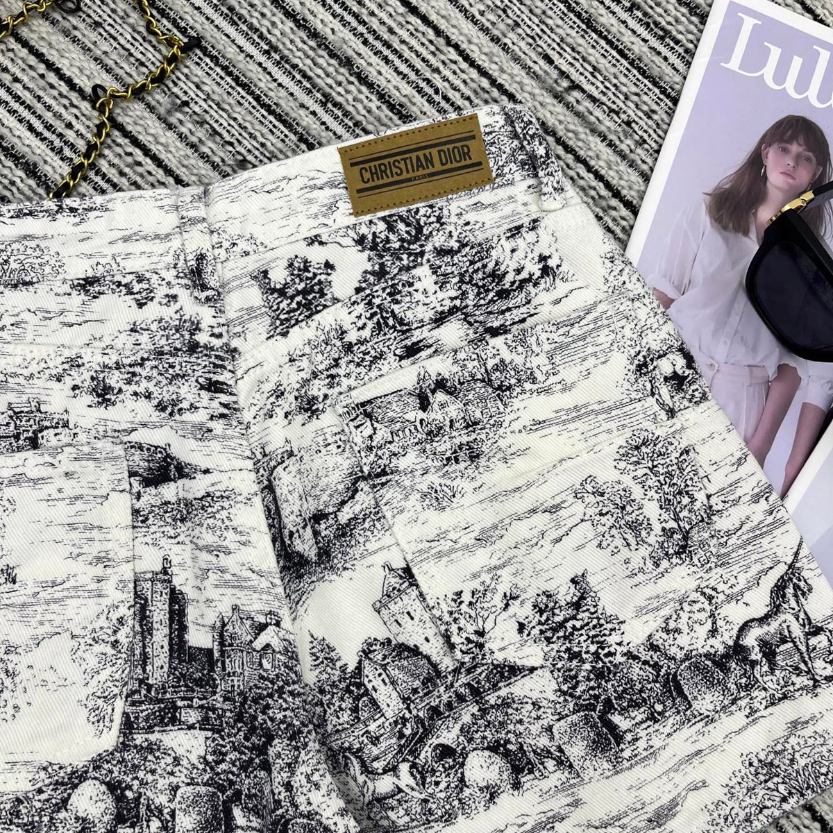 Dior 25C Short  Toile de Jouy Scotland Pattern  228386