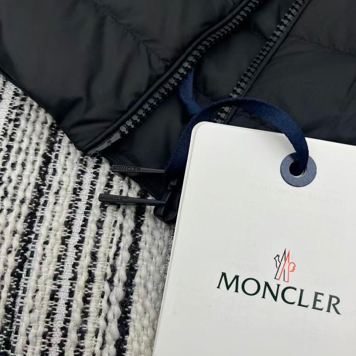 MC 2025 Quilted Knit-panel Puffer Jacket Black Polyester Wool 528747