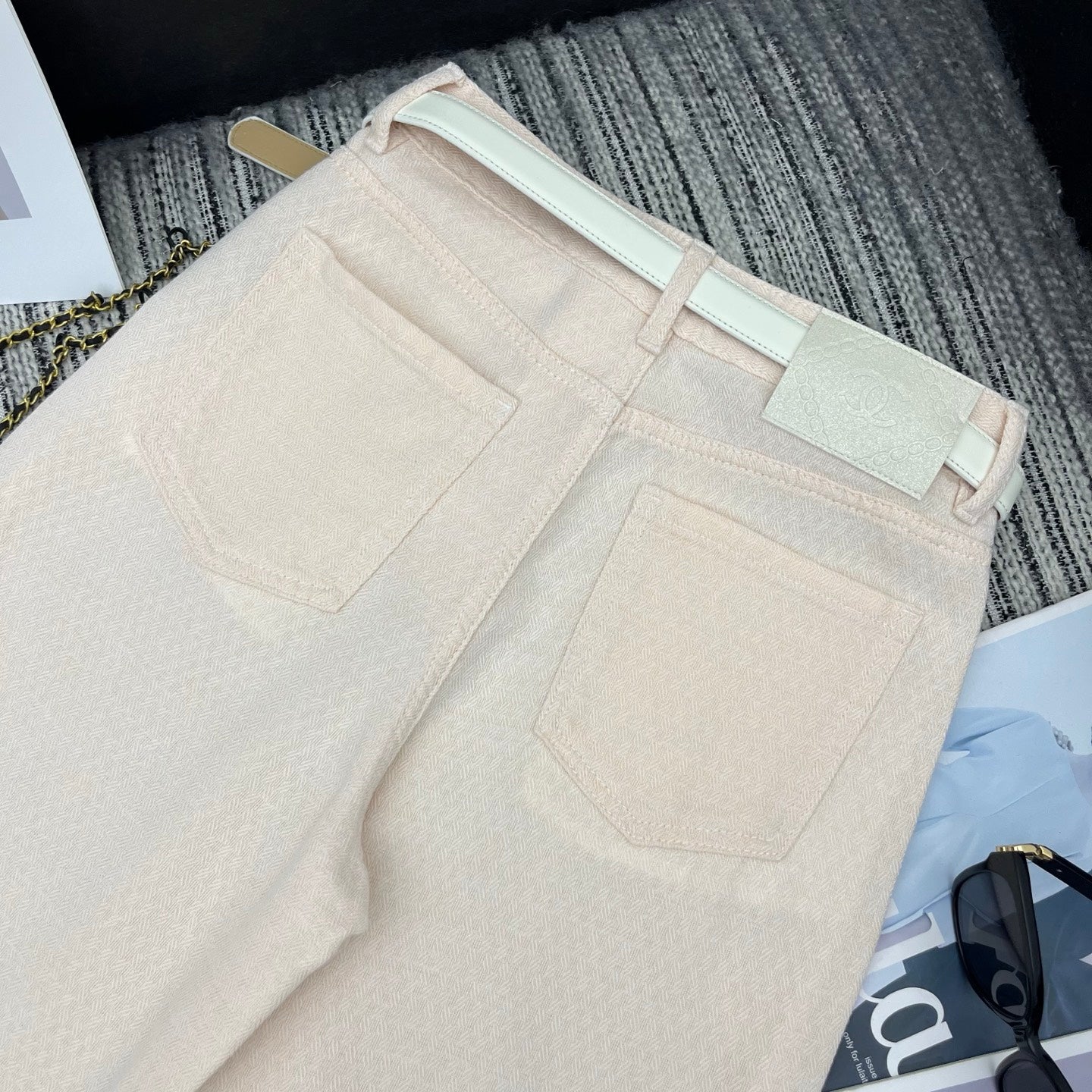 Chanel 2026 Straight-leg Trousers With Double C Leather Belt Light Pink Cotton 365396