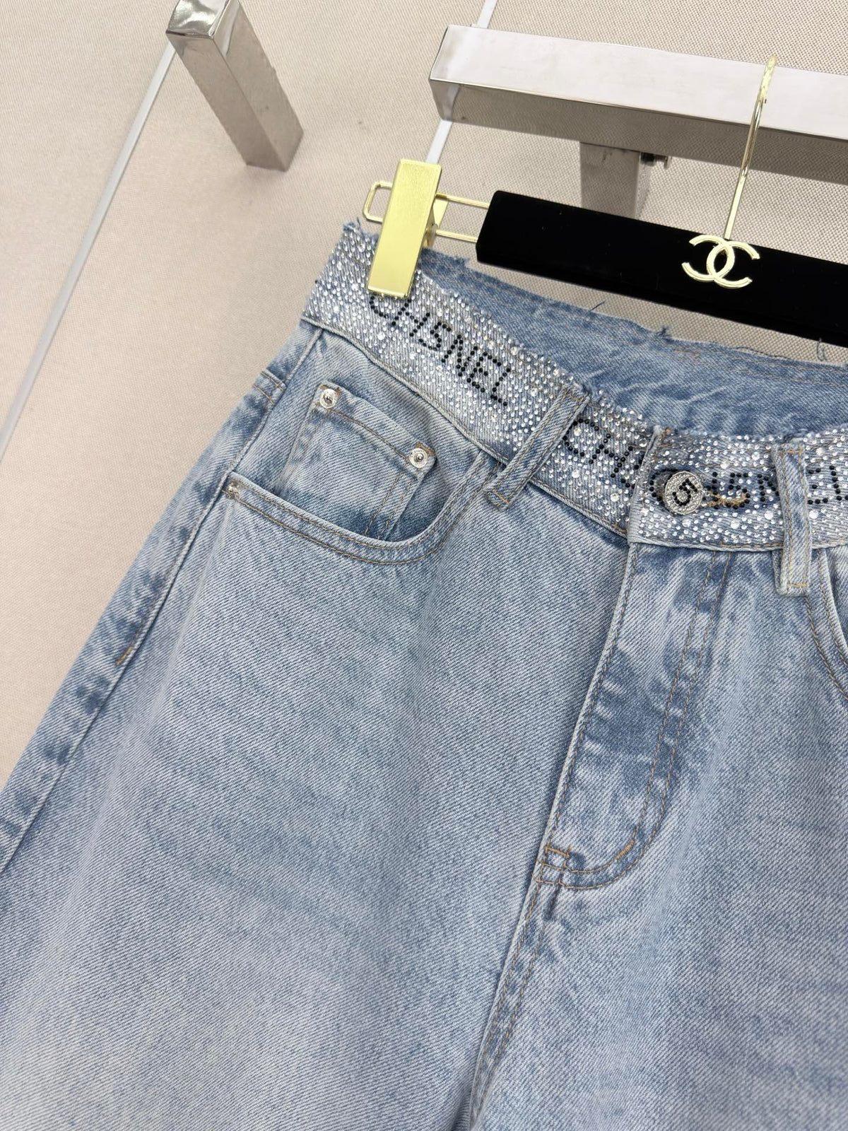 Chanel 2026 Wide-leg Pants With Rhinestone Waist Blue Cotton 371501