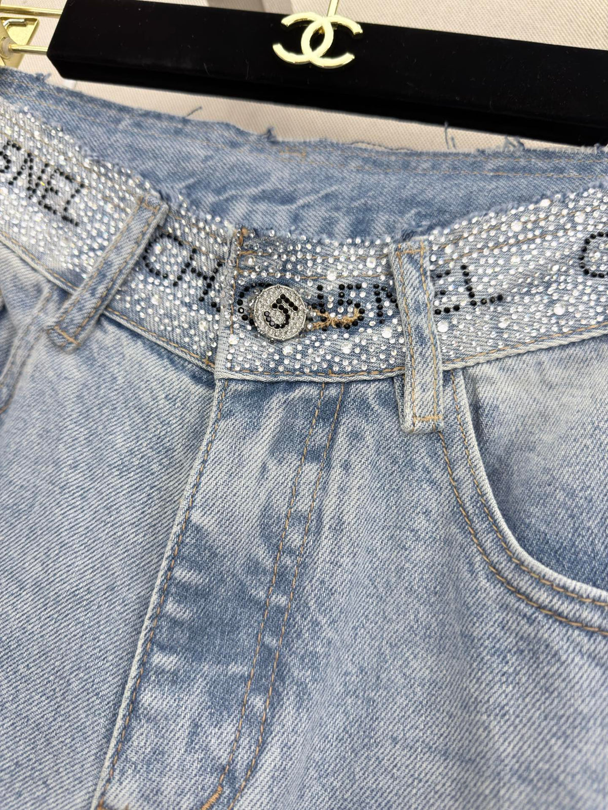 Chanel 2026 Wide-leg Pants With Rhinestone Waist Blue Cotton 371501