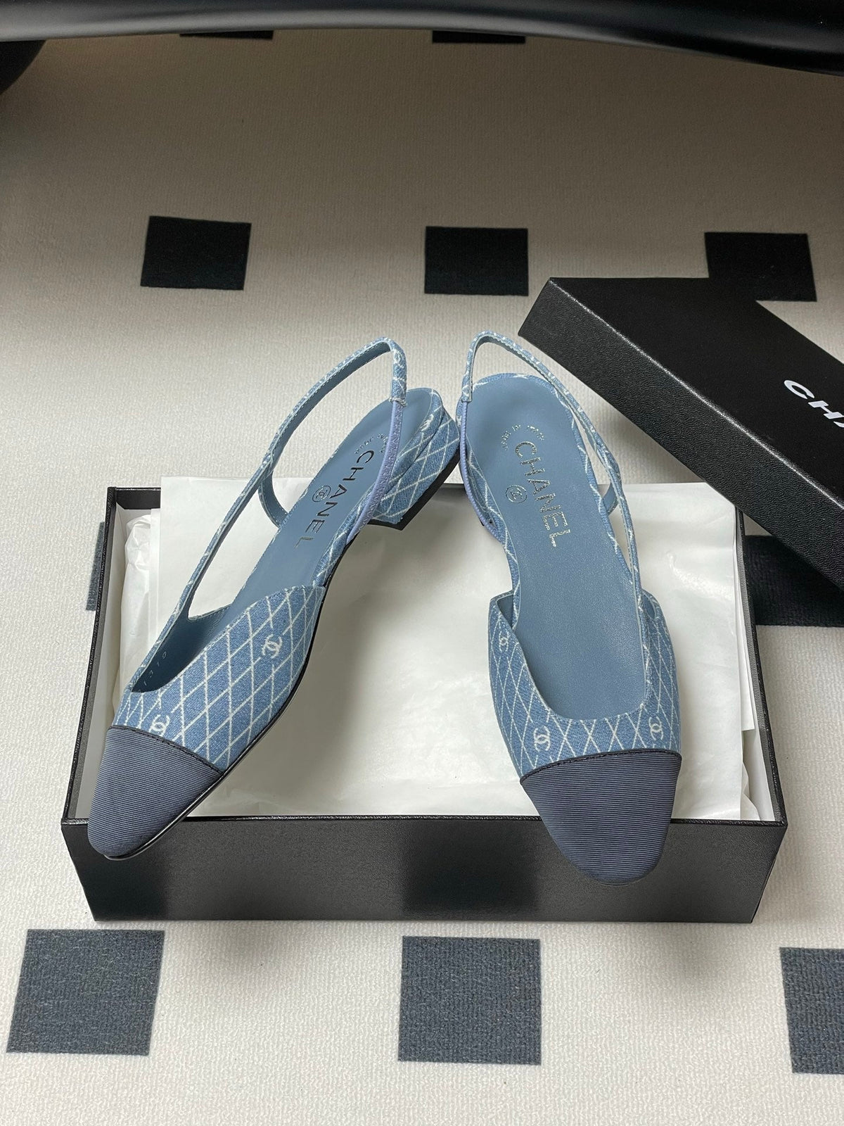 CC 25P Light Blue Black Quilted Denim