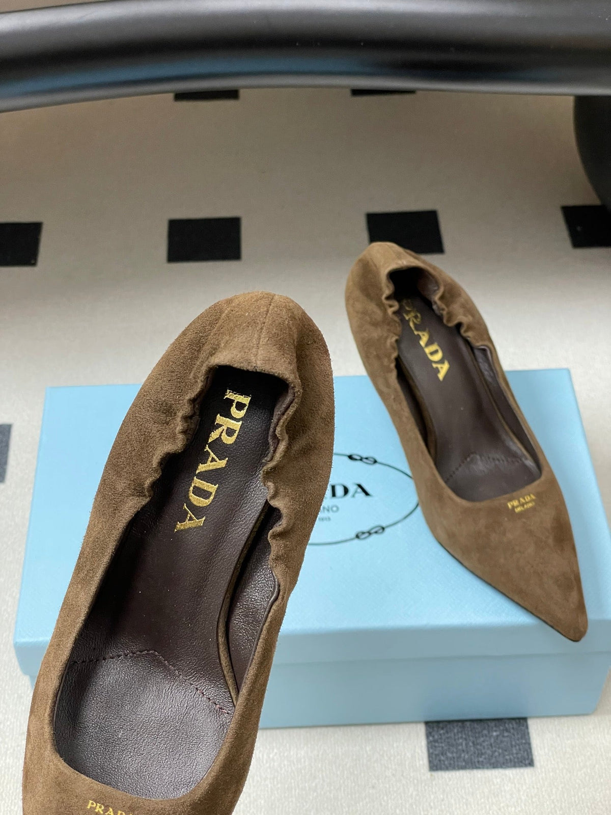 PRA 26SS Pointed Toe Heels Brown Suede 593833