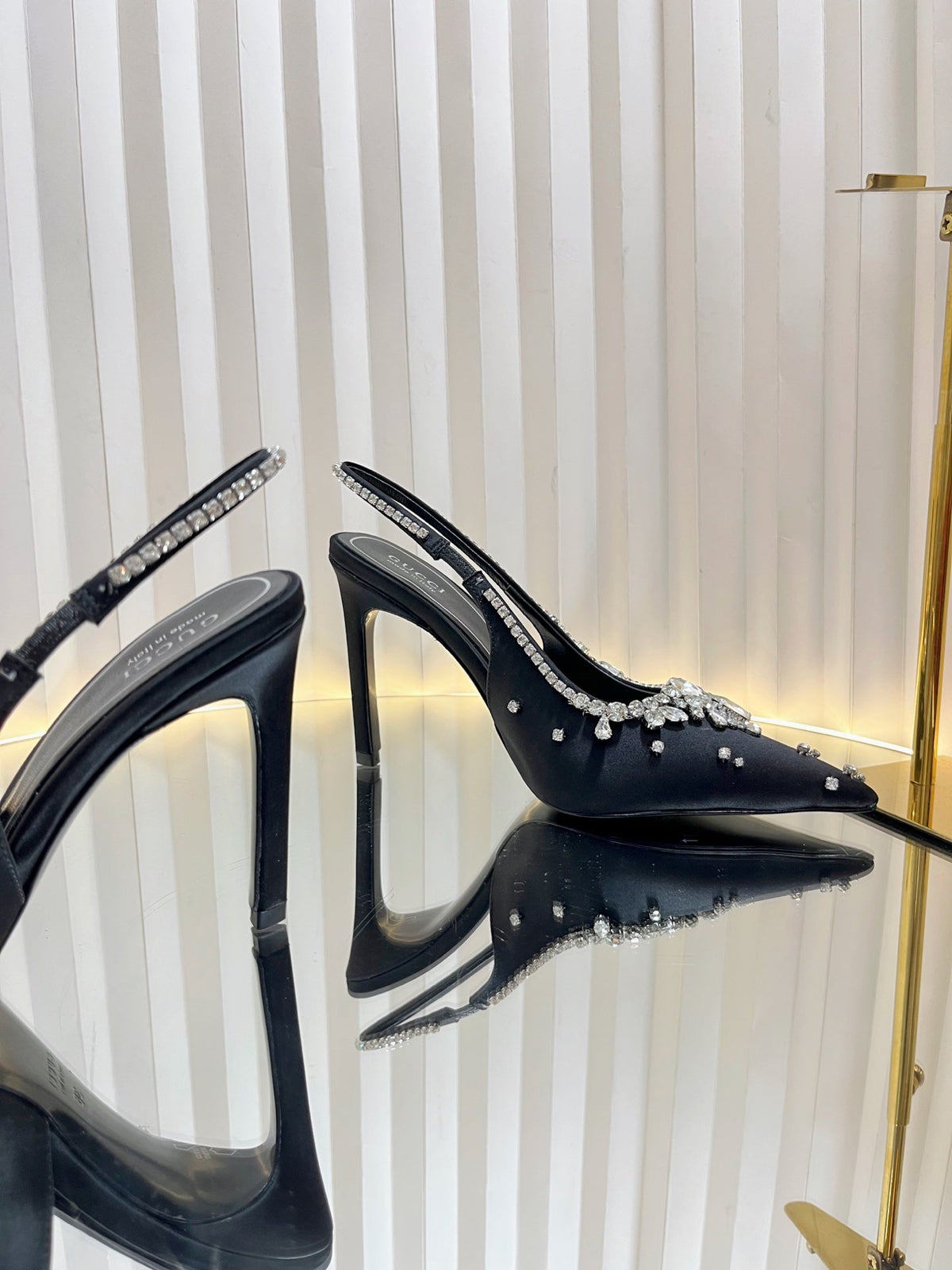 GC 2025 Crystal Embellished High Heels Slingbacks Black Silk Sheepskin 294523