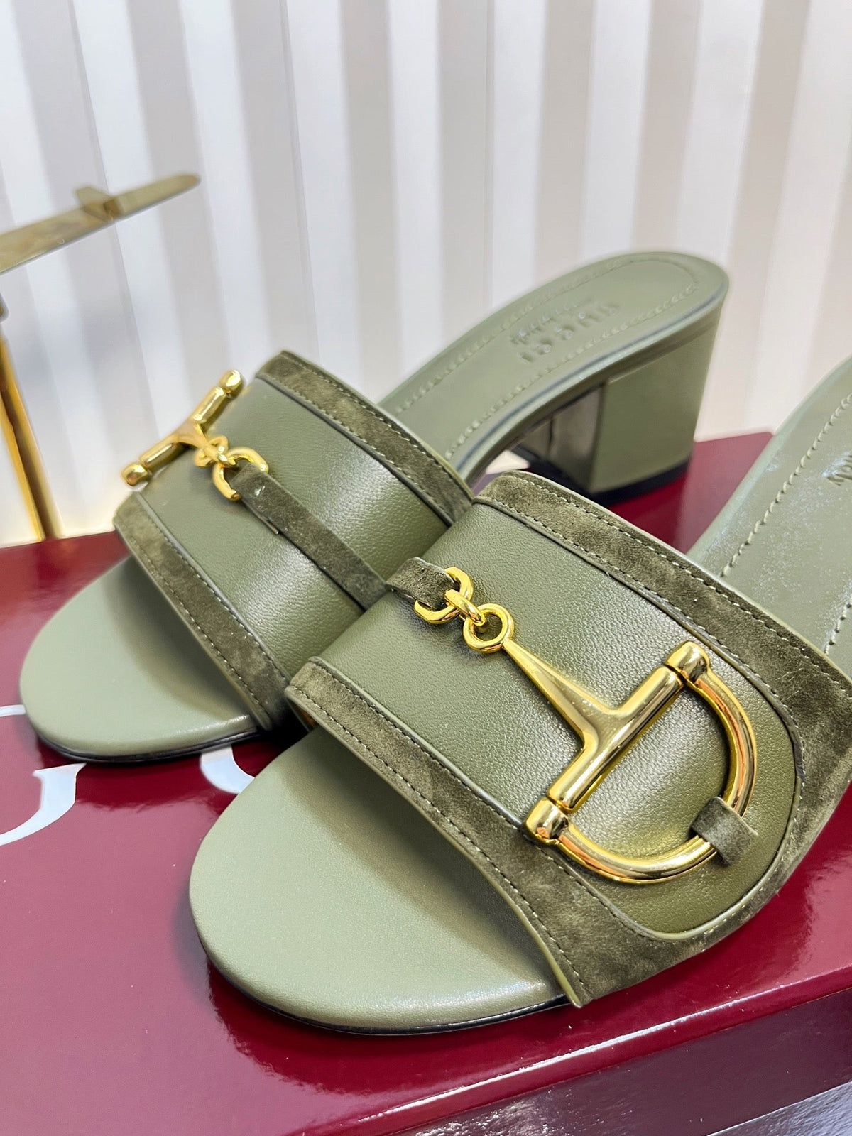 GC 25 Horsebit Sandals 50mm Dark Green Suede Sheepskin 294655