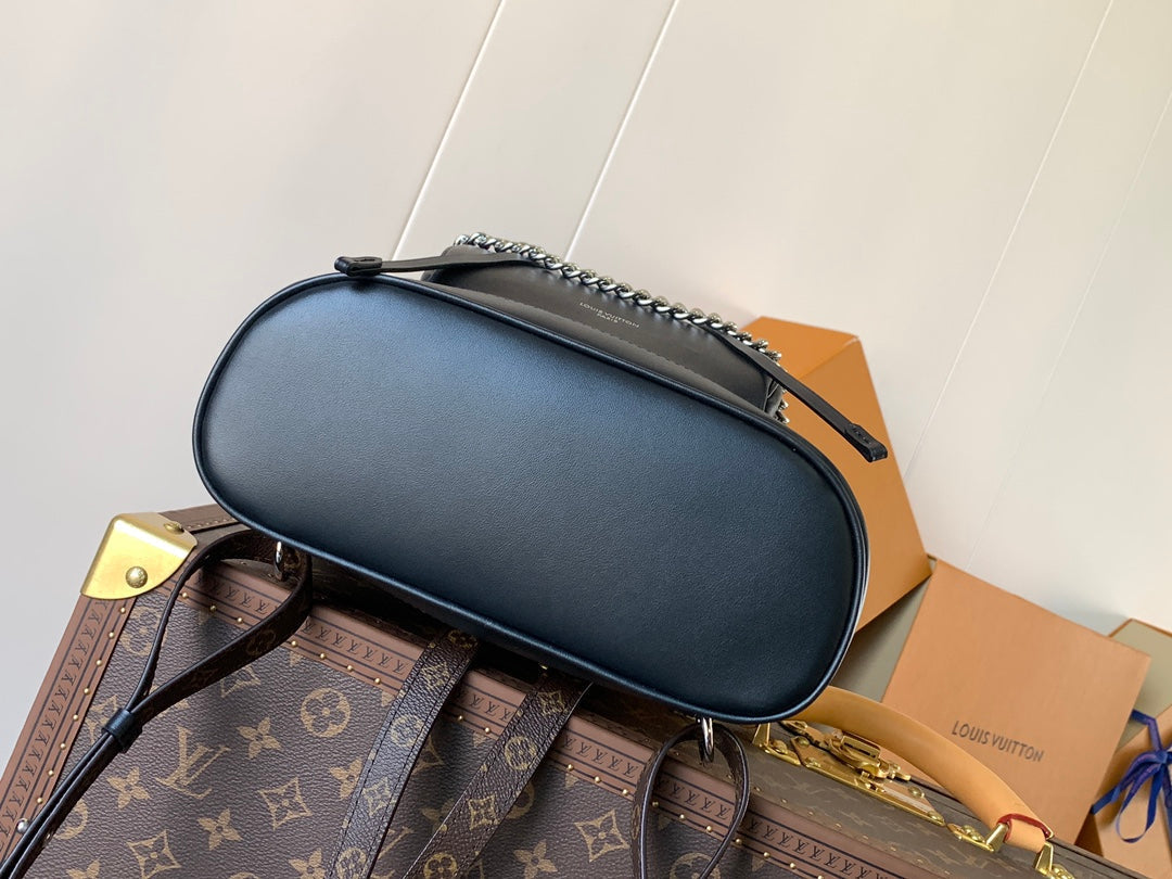 LV Montsouris Backpack Lambskin 241292