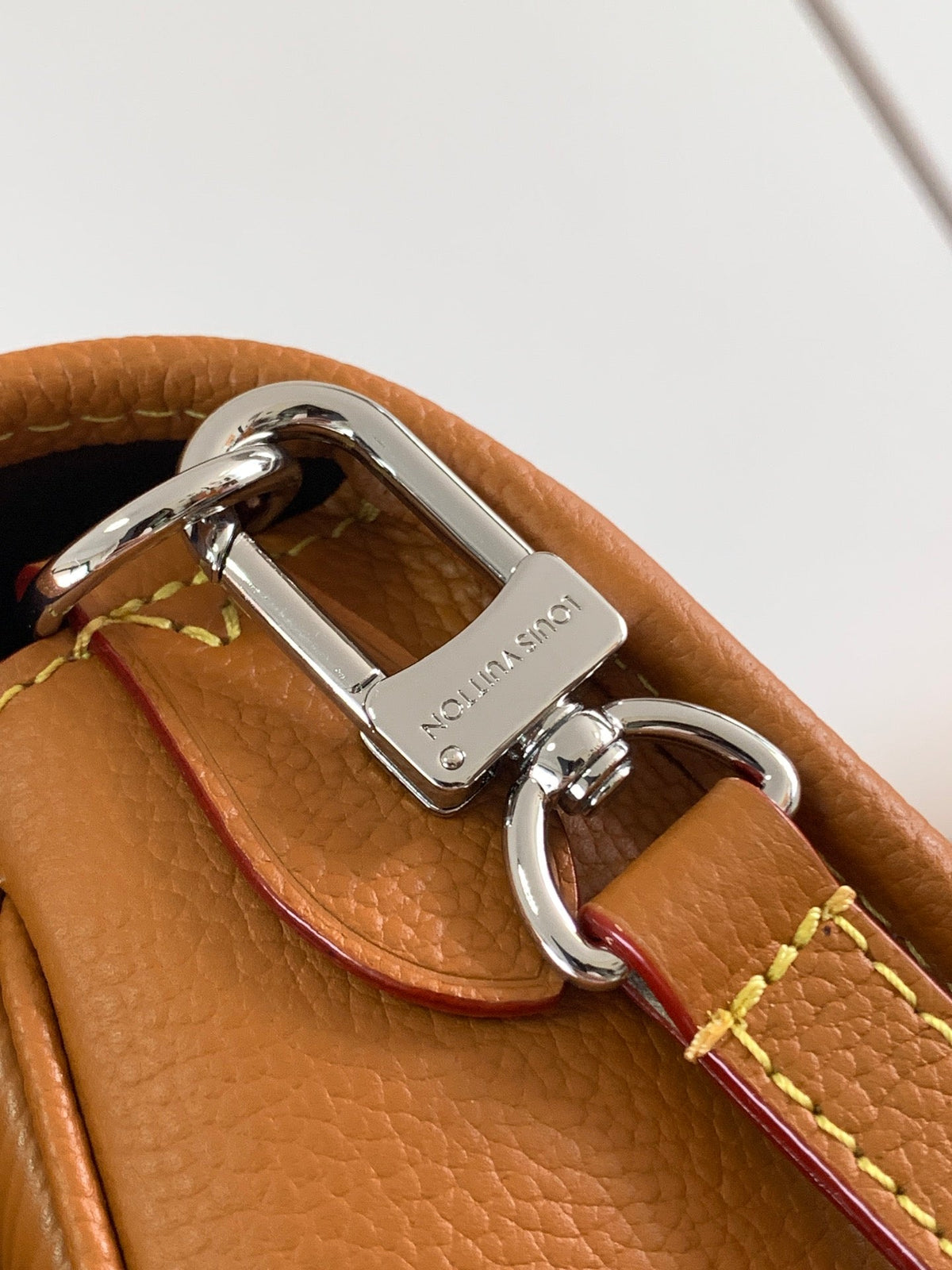 LV Buci Bag 24.5cm Brown Epi Leather 241086
