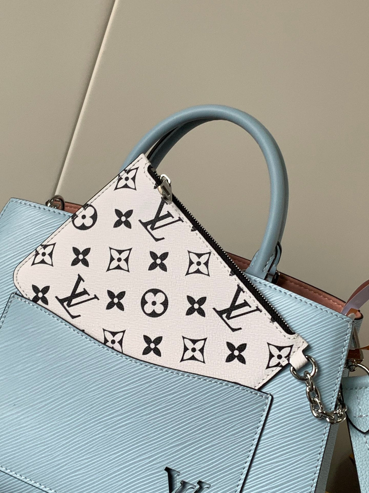 LV Marelle 30cm Tote Bag Blue Epi grain leather 241068