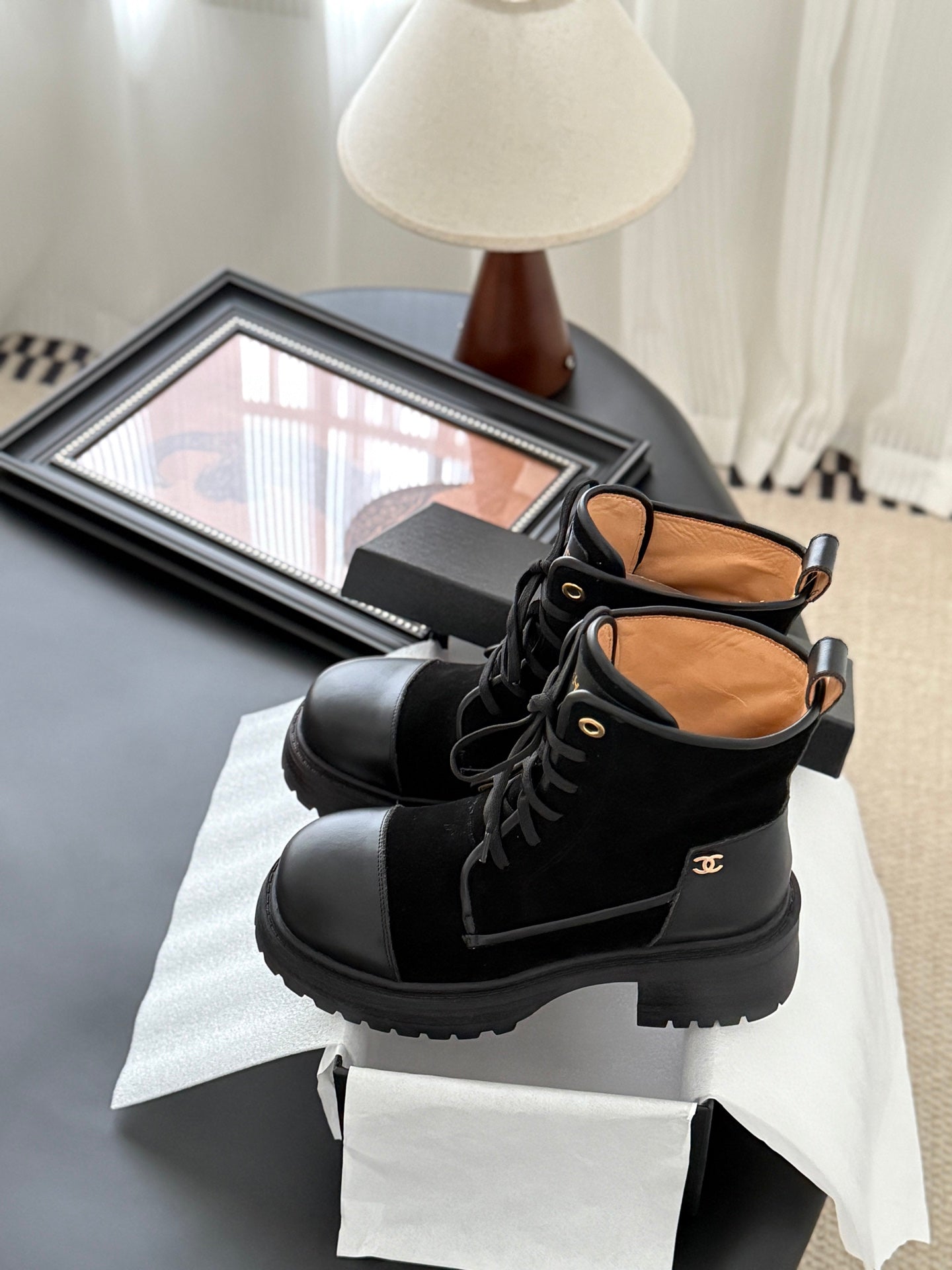CC 25 ankle boots black suede sheepskin 458767