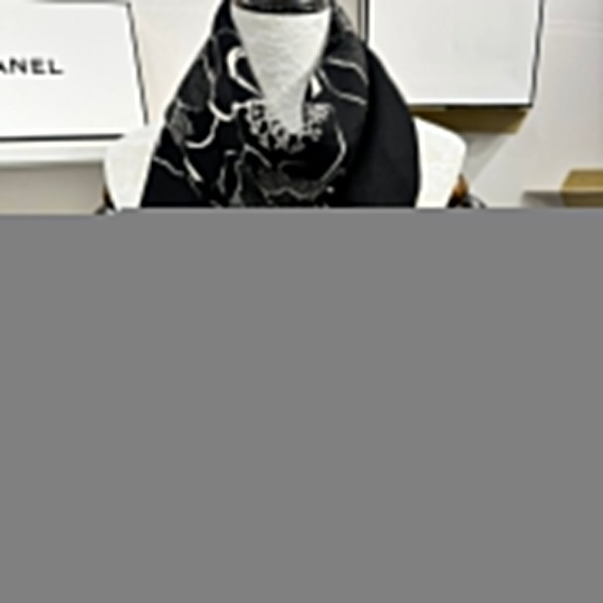 CC Square Scarf 140 CM In Black White Cashmere Silk 408418