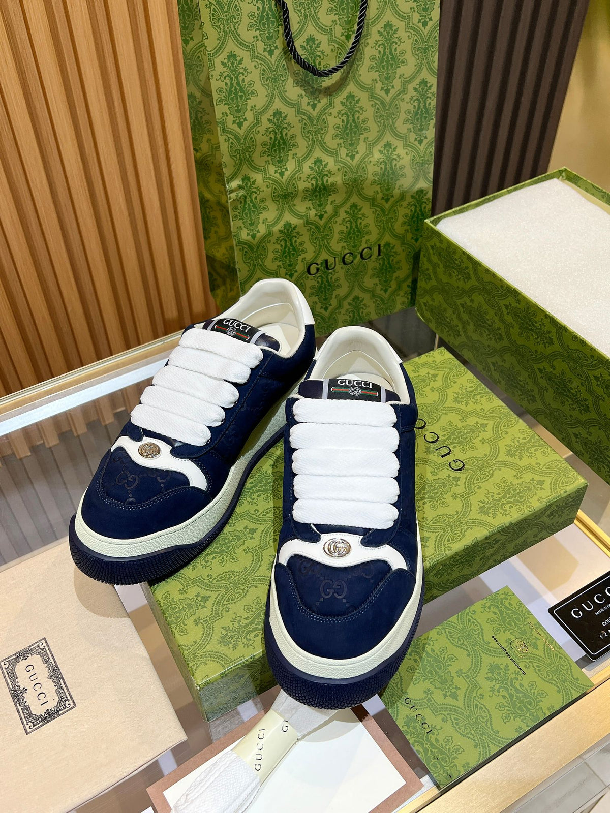 GG Men's Screener Sneaker Blue Canvas Sheepskin 523610