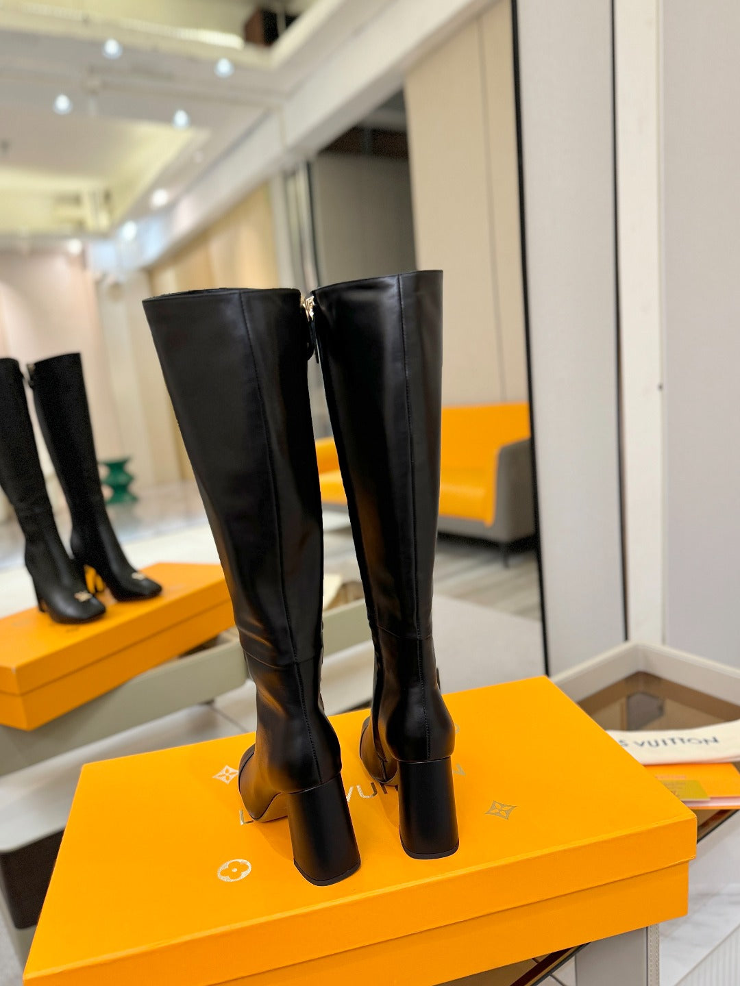 LV  High Boots 85 Black Sheepskin 573732