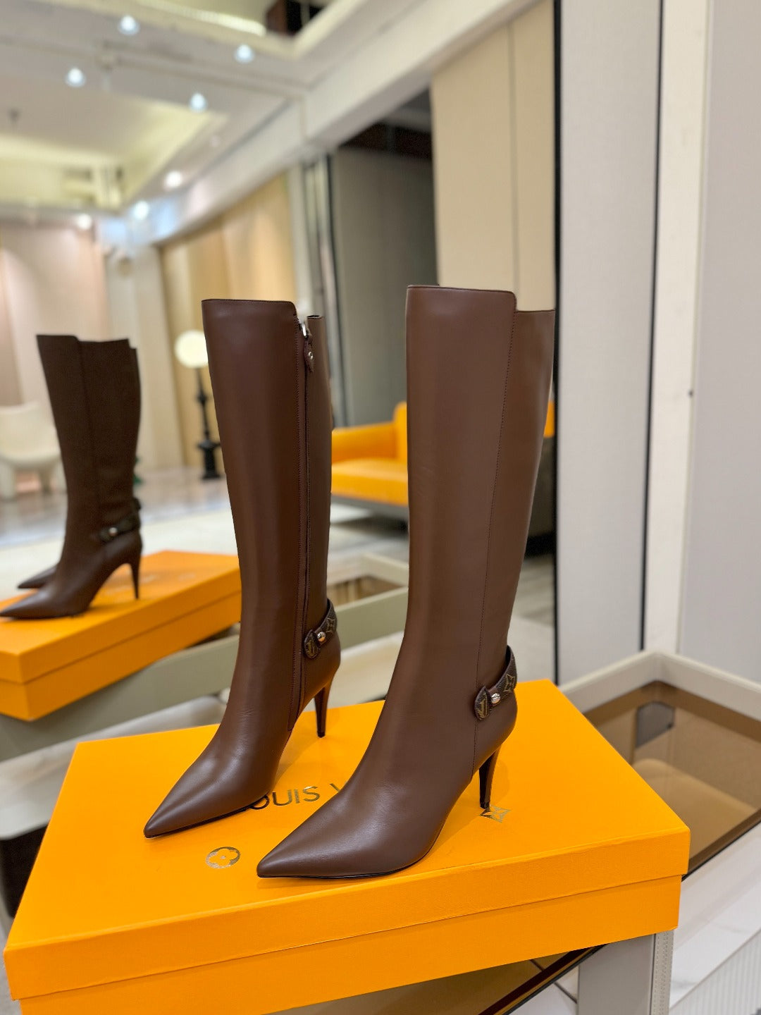 LV 25 Long Boots 90 Brown Calfskin 573876