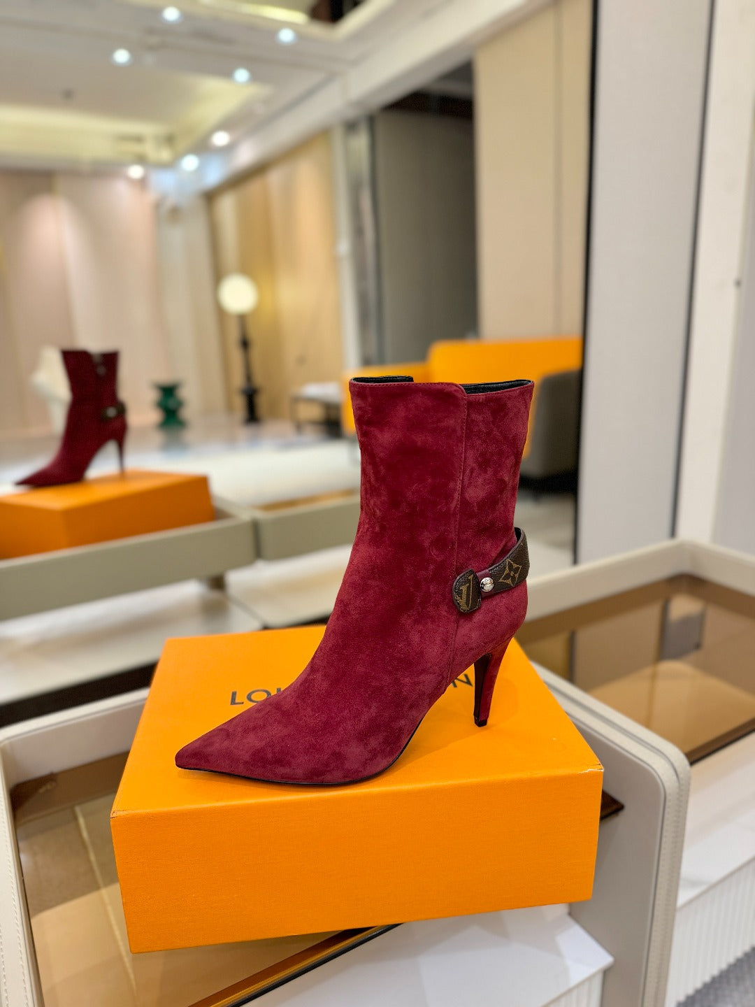 LV 25 Runway Ankle Boots 90 Wine Red Suede 573867