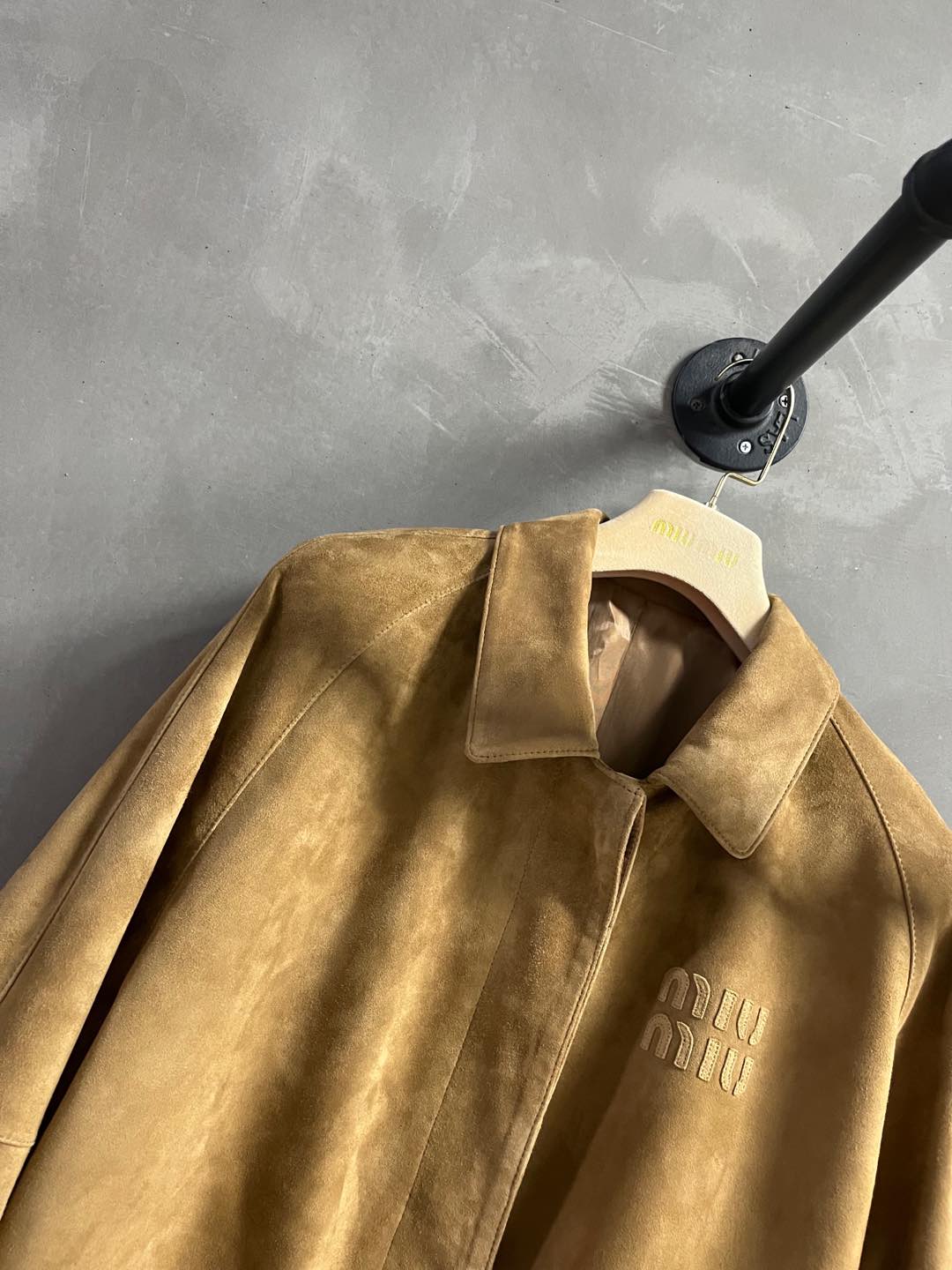Miu Miu 2025 Jacket Camel Sheepskin Suede