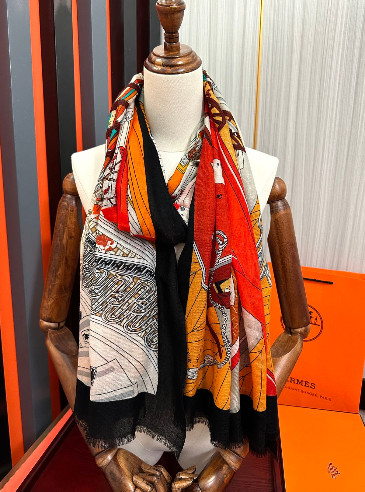 HM Newest Design Scarf 200CM Orange Black Cashmere 976450