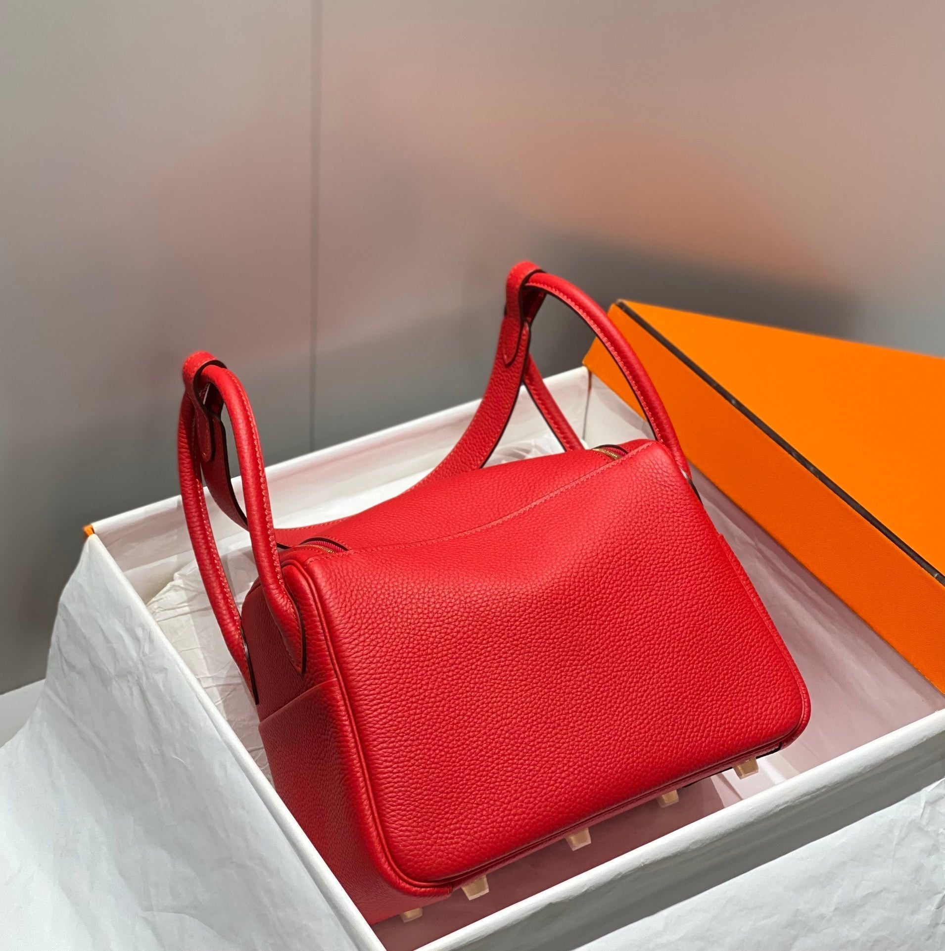 HM LINDY 30 BAG RED TAURILLON CLEMENCE LEATHER